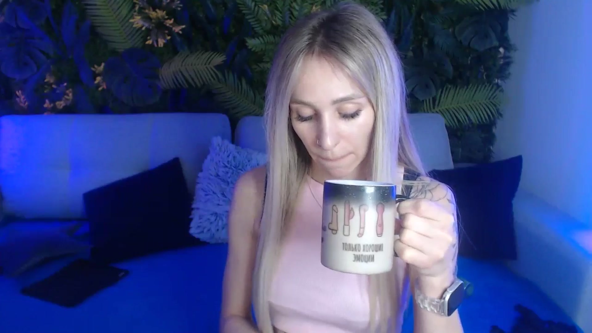 Gallery image thumbnail from Horny_Blond's myfreecams stream on, 05/27/2024, 12:54 image 5 of 20