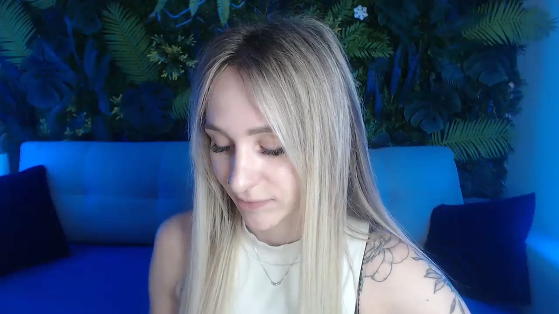 Gallery image thumbnail from Horny_Blond's myfreecams stream on, 05/28/2024, 08:57 image 18 of 20
