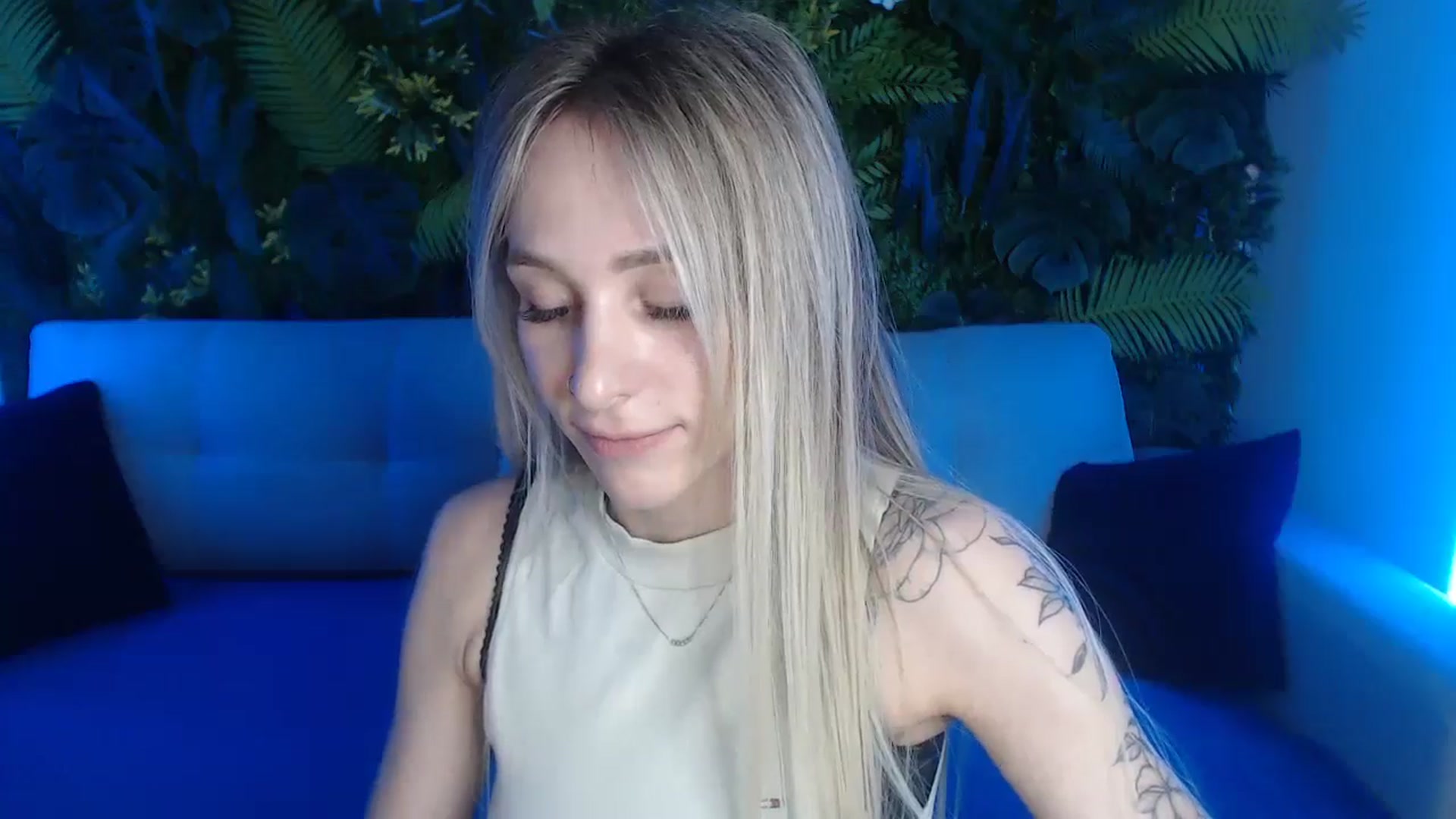 Gallery image thumbnail from Horny_Blond's myfreecams stream on, 05/28/2024, 08:57 image 7 of 20