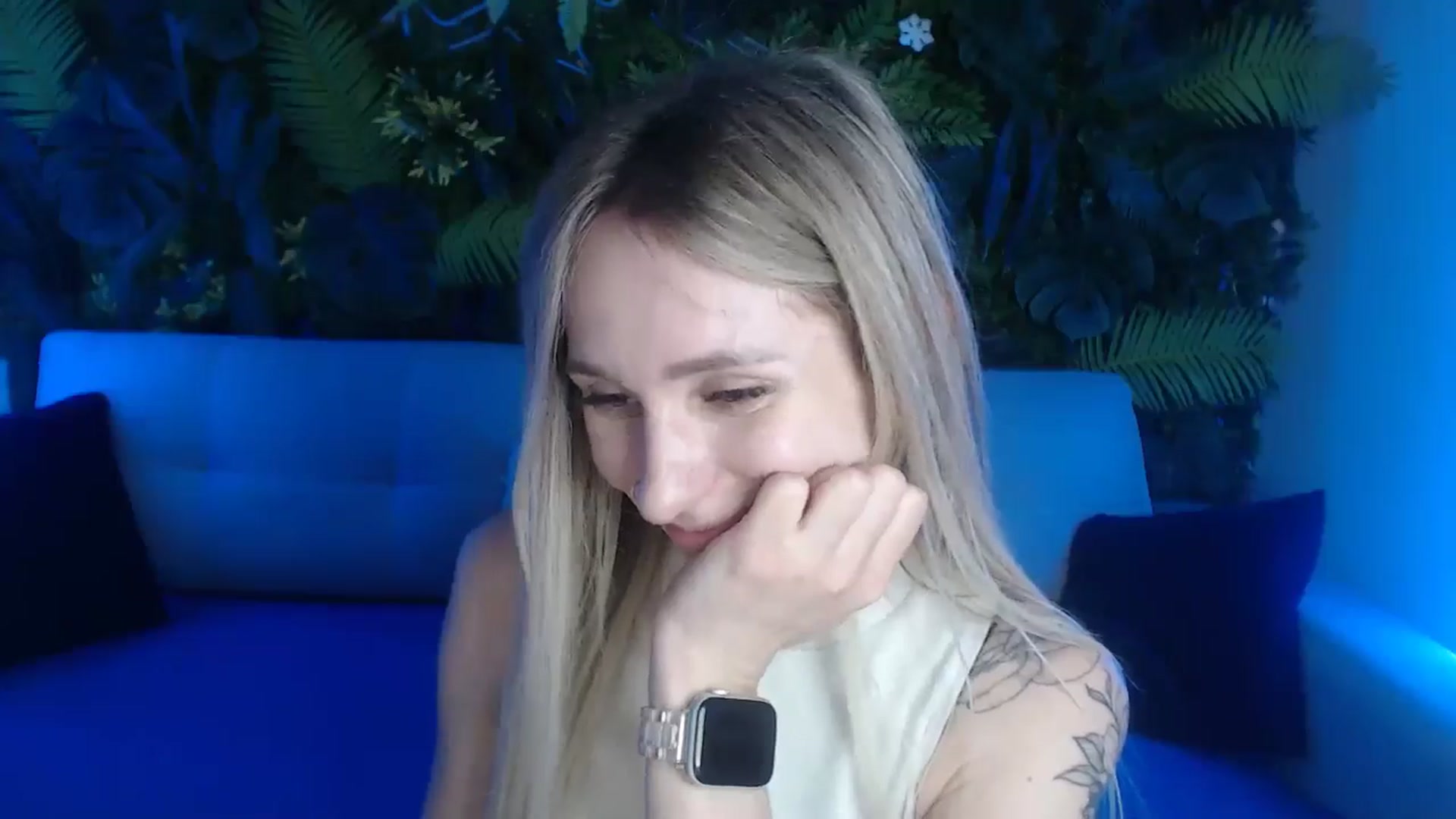 Gallery image thumbnail from Horny_Blond's myfreecams stream on, 05/28/2024, 10:24 image 6 of 20