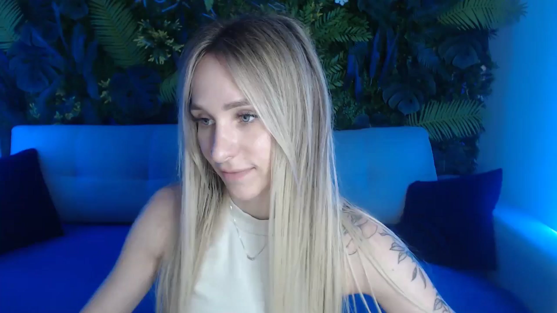 Gallery image thumbnail from Horny_Blond's myfreecams stream on, 05/28/2024, 10:24 image 1 of 20