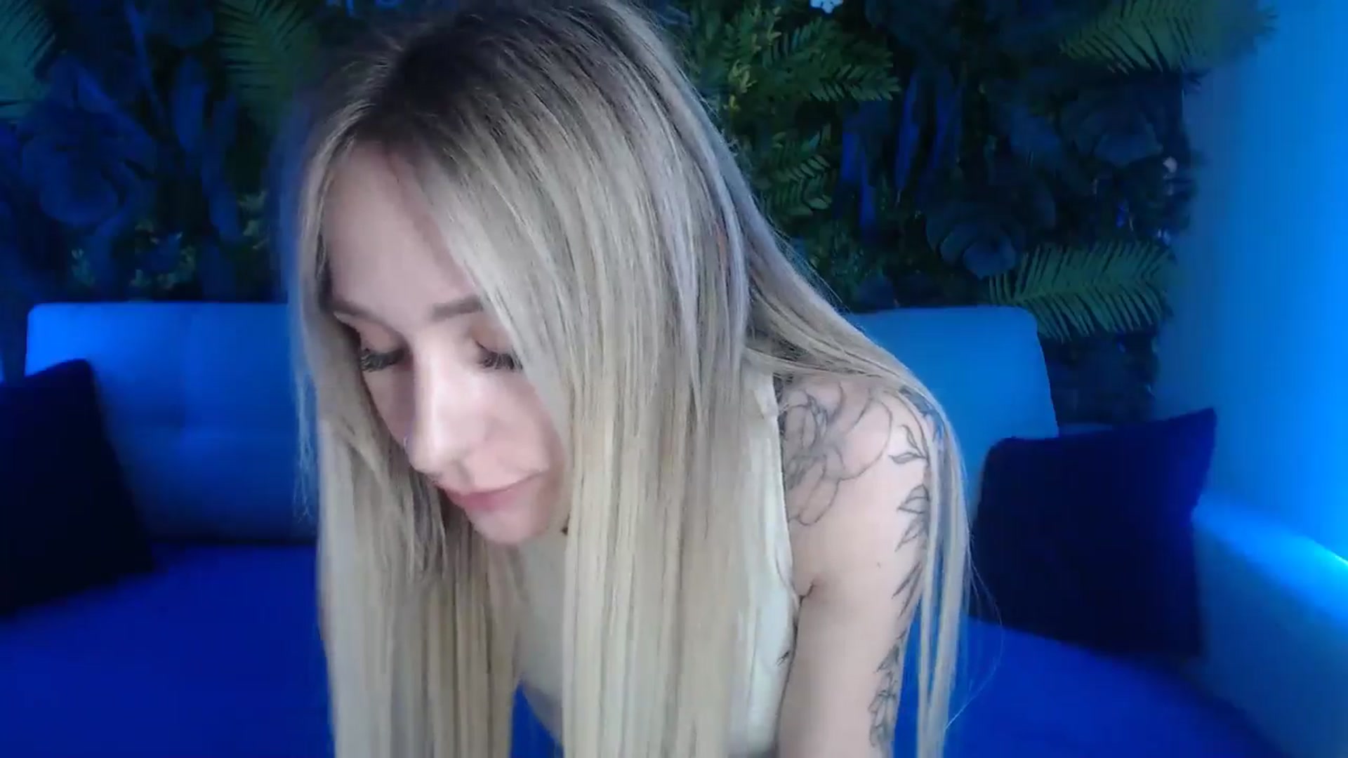 Gallery image thumbnail from Horny_Blond's myfreecams stream on, 05/28/2024, 10:24 image 2 of 20