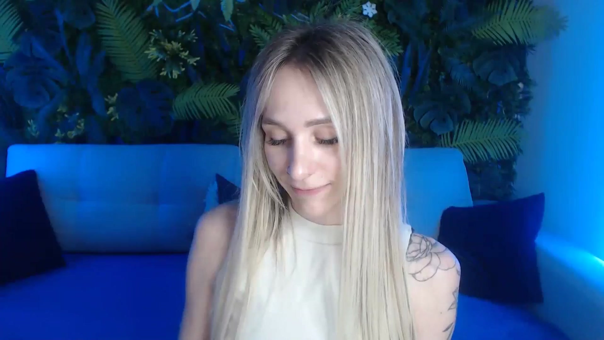 Gallery image thumbnail from Horny_Blond's myfreecams stream on, 05/28/2024, 11:52 image 8 of 20