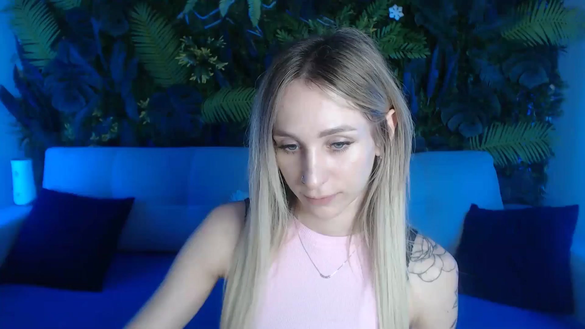Gallery image thumbnail from Horny_Blond's myfreecams stream on, 05/29/2024, 08:37 image 15 of 20