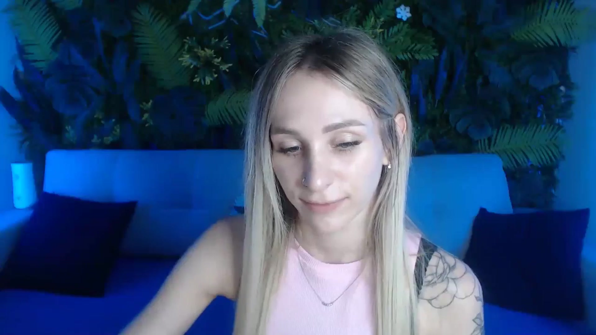 Gallery image thumbnail from Horny_Blond's myfreecams stream on, 05/29/2024, 08:37 image 10 of 20