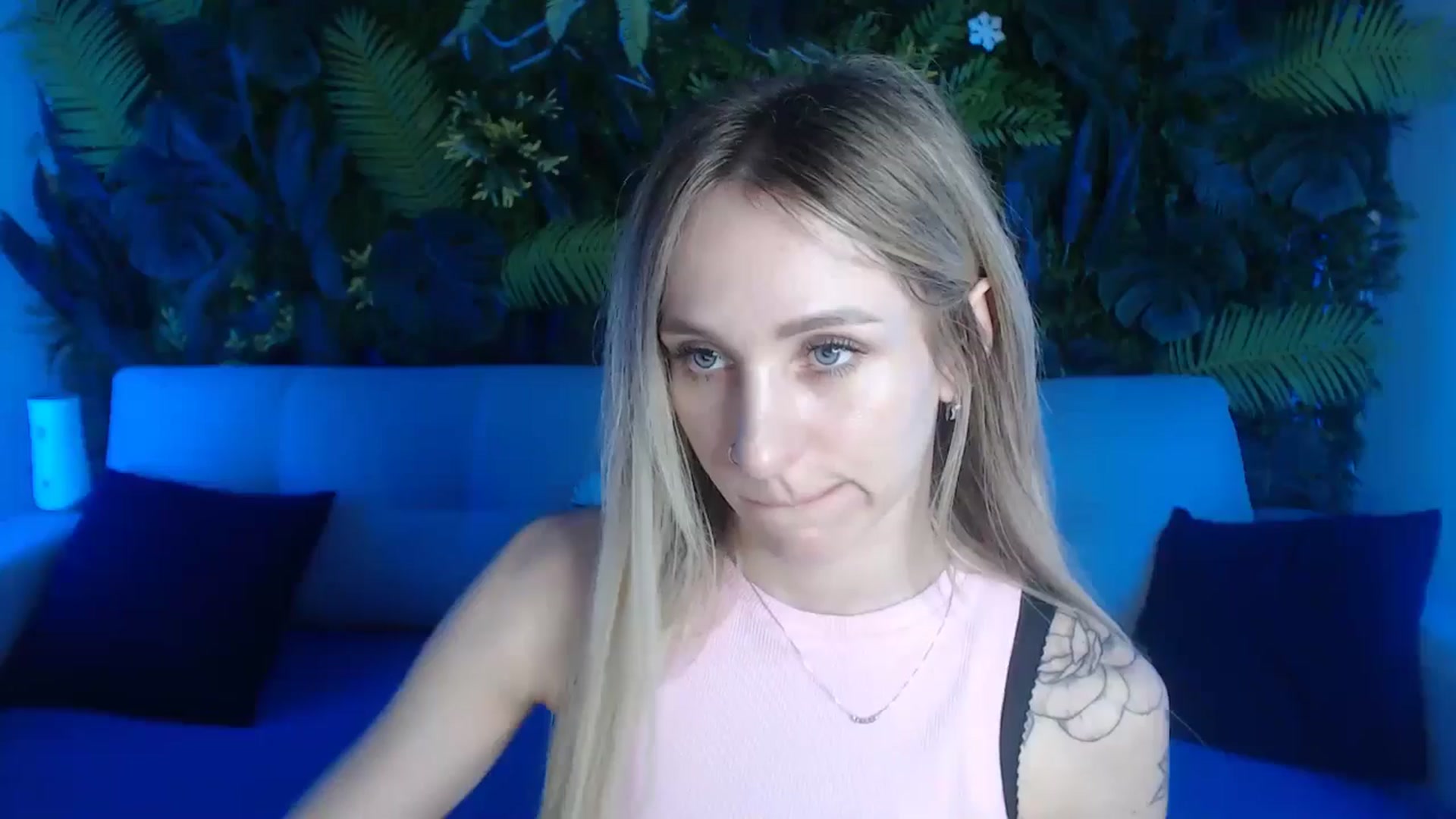 Gallery image thumbnail from Horny_Blond's myfreecams stream on, 05/29/2024, 08:37 image 16 of 20