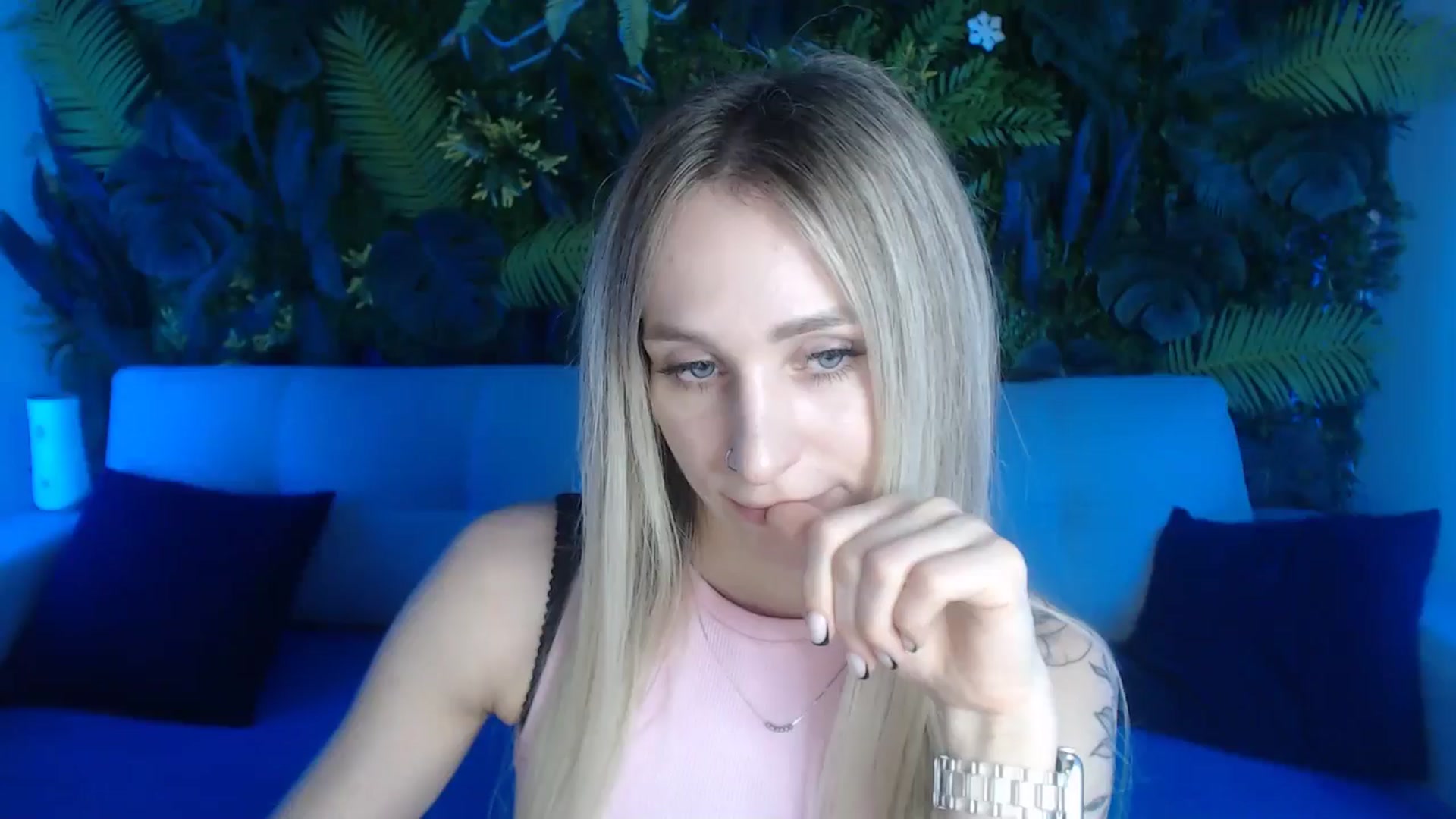 Gallery image thumbnail from Horny_Blond's myfreecams stream on, 05/29/2024, 08:37 image 3 of 20
