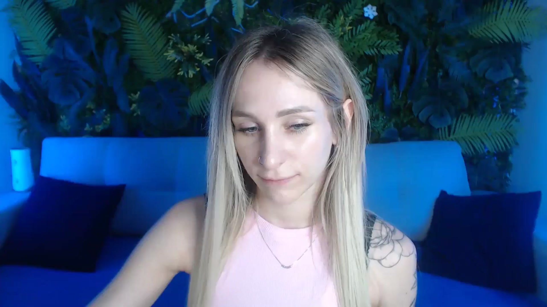 Gallery image thumbnail from Horny_Blond's myfreecams stream on, 05/29/2024, 08:37 image 14 of 20