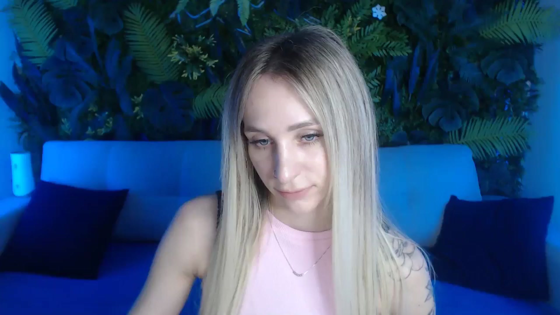 Gallery image thumbnail from Horny_Blond's myfreecams stream on, 05/29/2024, 08:37 image 1 of 20
