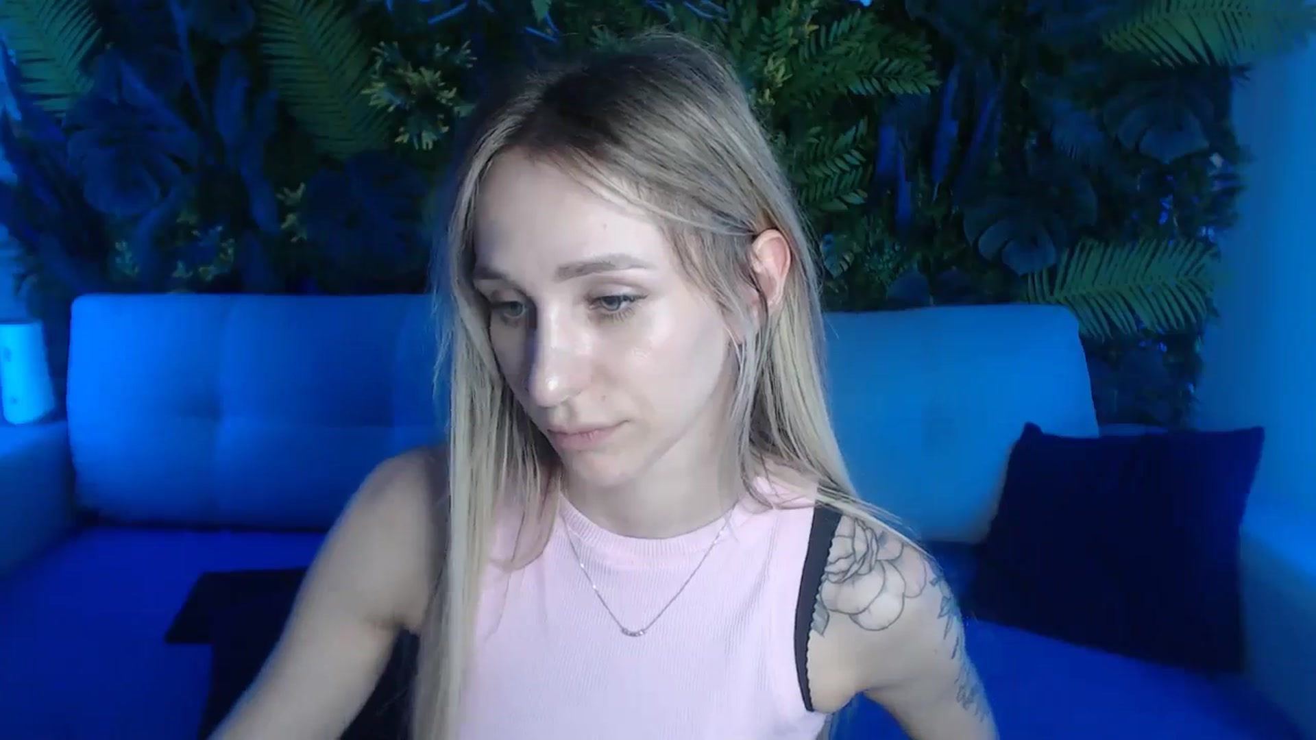 Gallery image thumbnail from Horny_Blond's myfreecams stream on, 05/29/2024, 10:19 image 20 of 20
