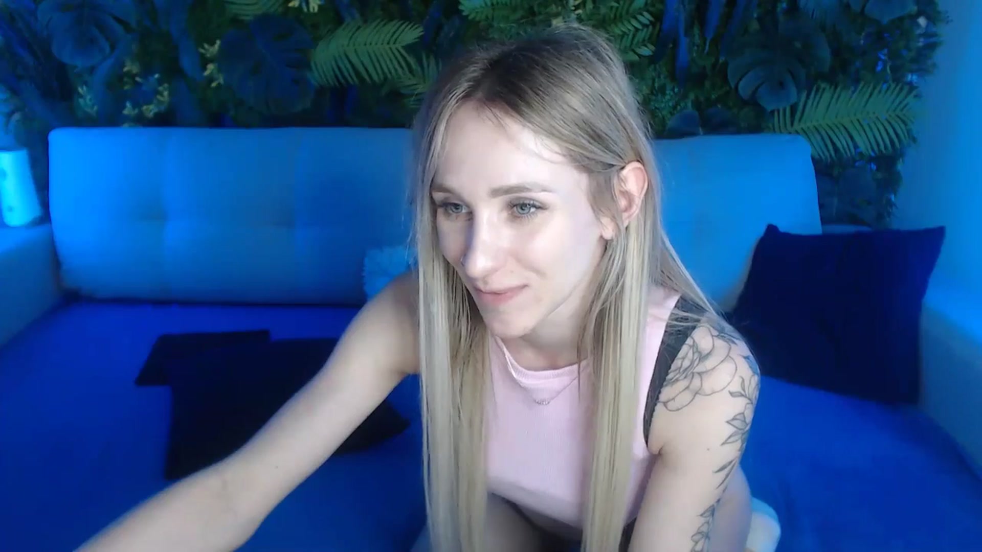 Gallery image thumbnail from Horny_Blond's myfreecams stream on, 05/29/2024, 10:19 image 2 of 20
