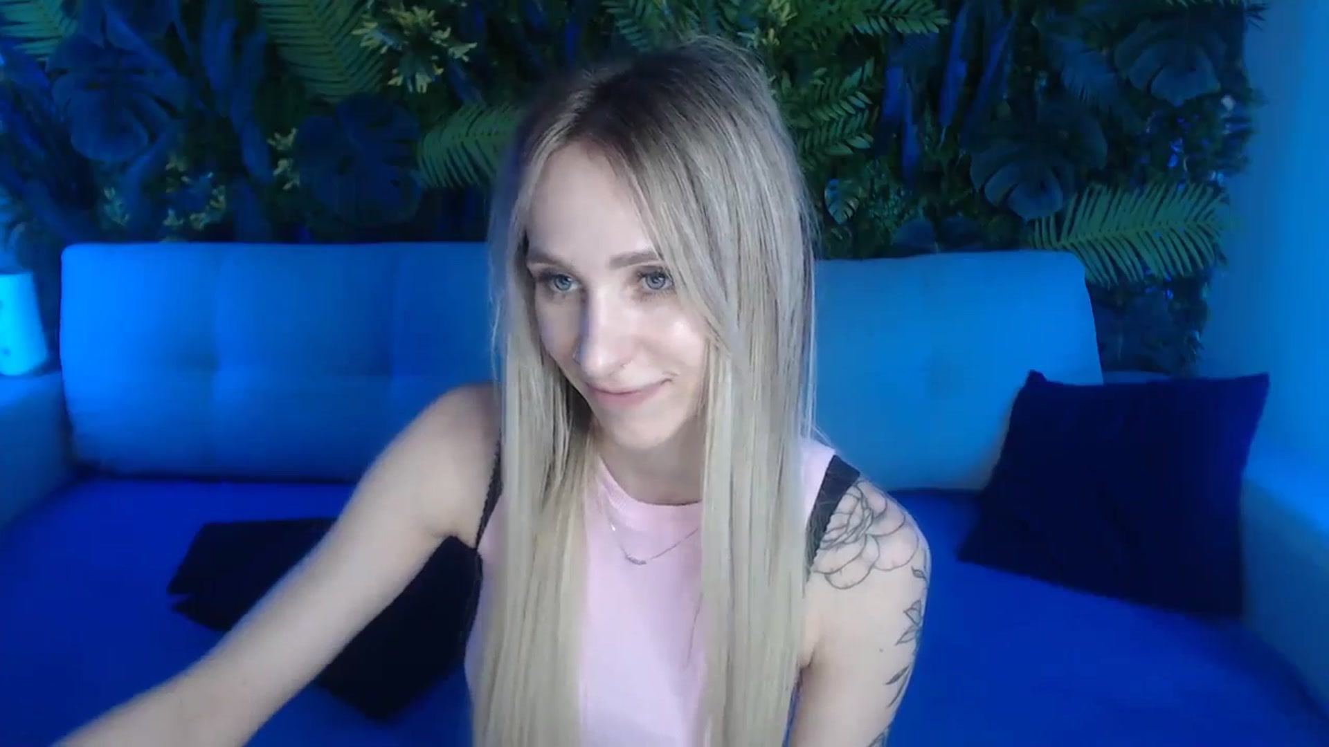 Gallery image thumbnail from Horny_Blond's myfreecams stream on, 05/29/2024, 11:16 image 7 of 20
