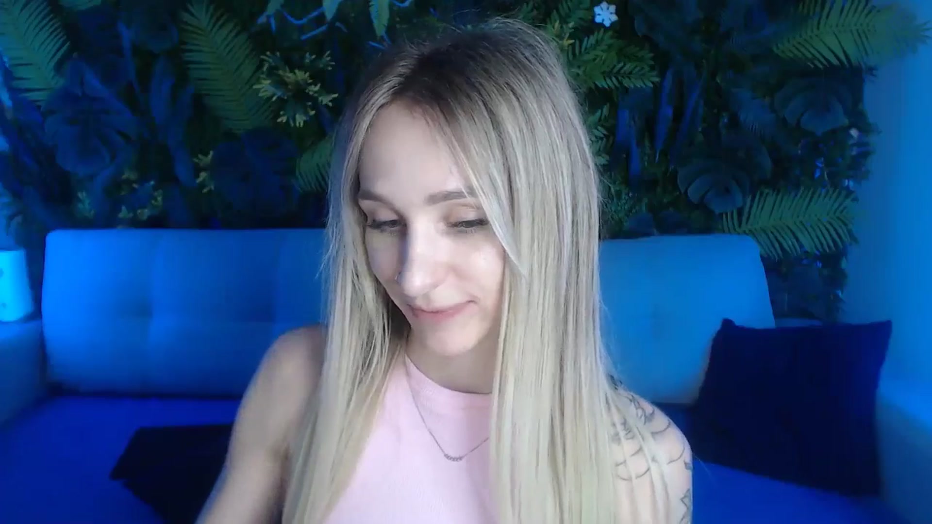 Gallery image thumbnail from Horny_Blond's myfreecams stream on, 05/29/2024, 11:56 image 5 of 20