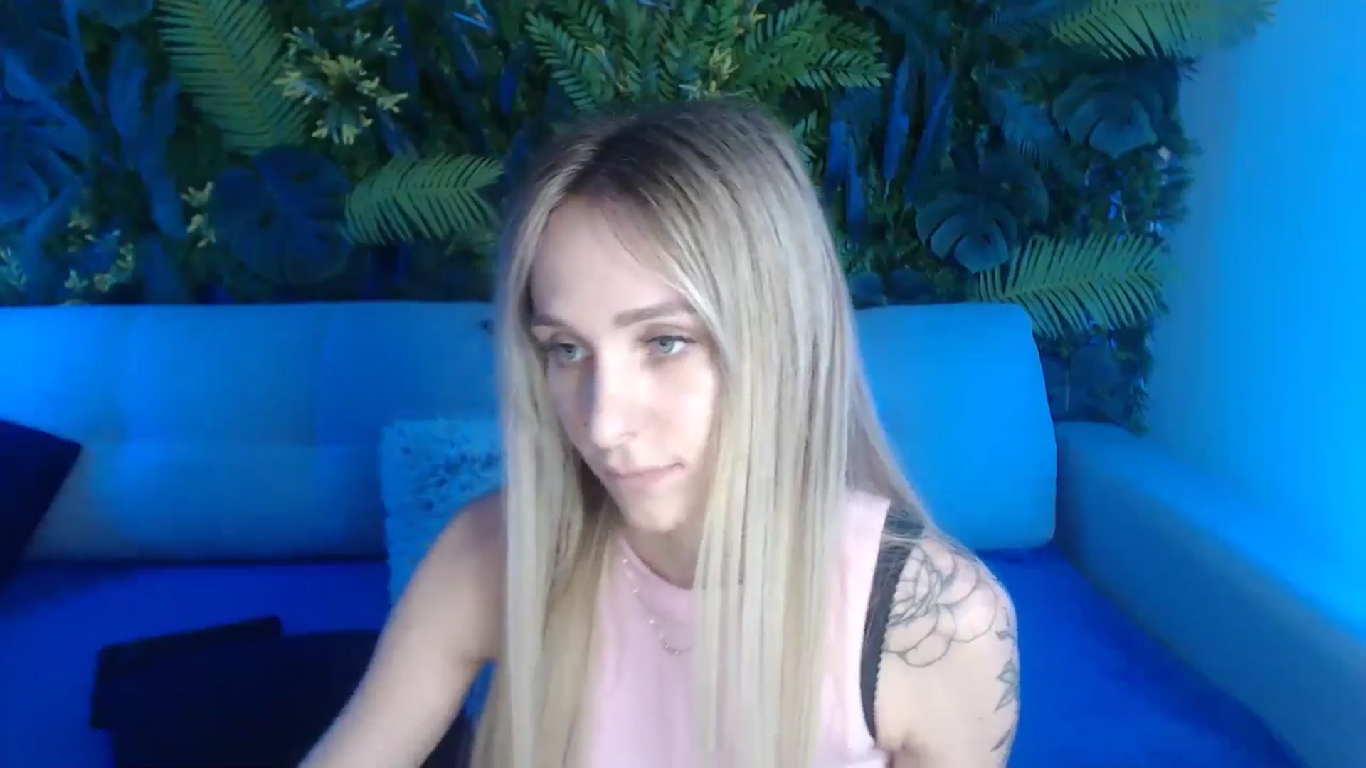 Gallery image thumbnail from Horny_Blond's myfreecams stream on, 05/29/2024, 13:45 image 8 of 20