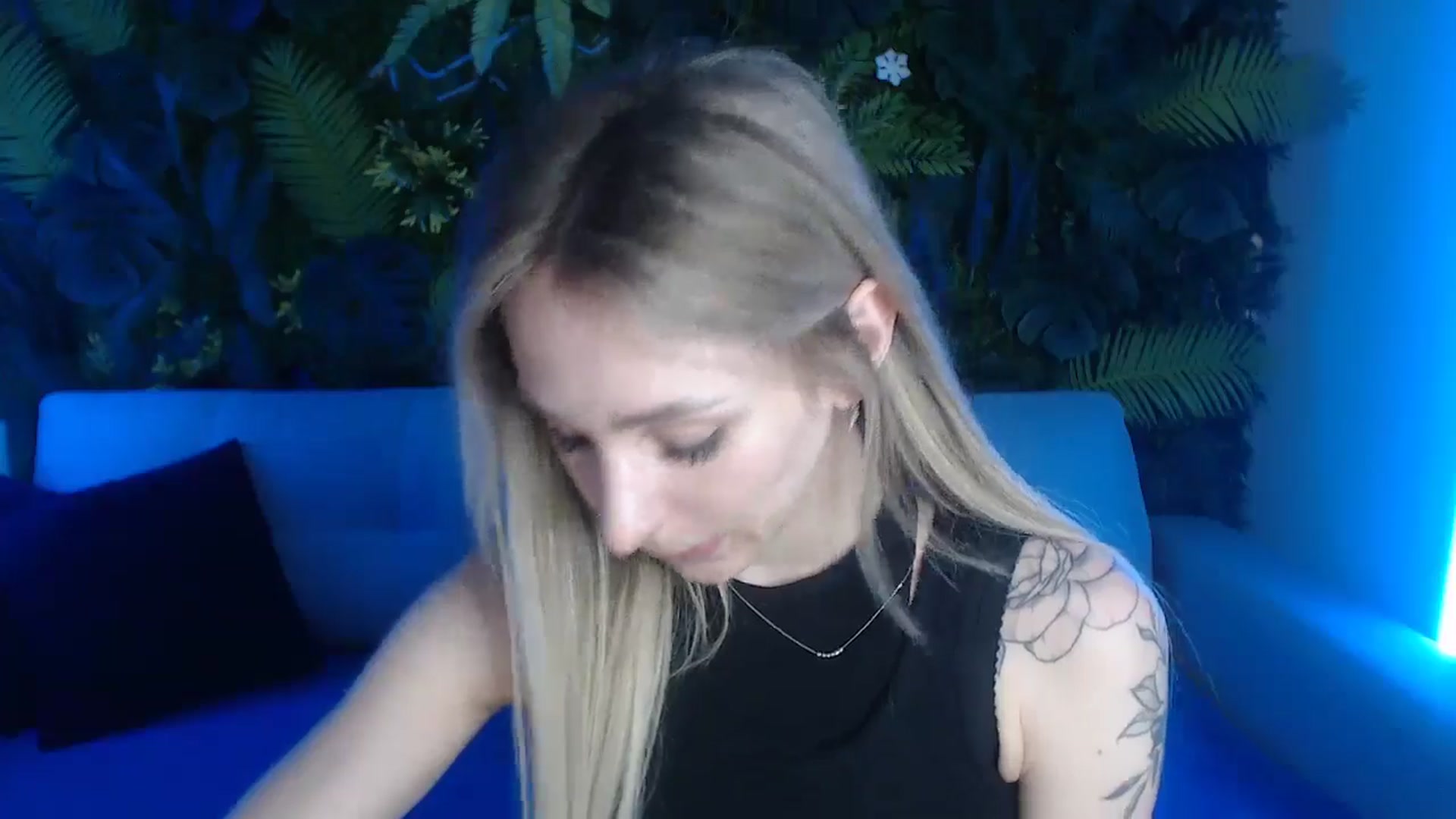 Gallery image thumbnail from Horny_Blond's myfreecams stream on, 05/31/2024, 08:49 image 6 of 20
