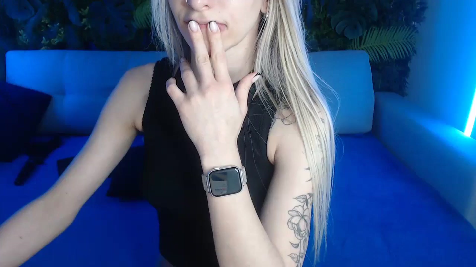 Gallery image thumbnail from Horny_Blond's myfreecams stream on, 05/31/2024, 11:19 image 18 of 20