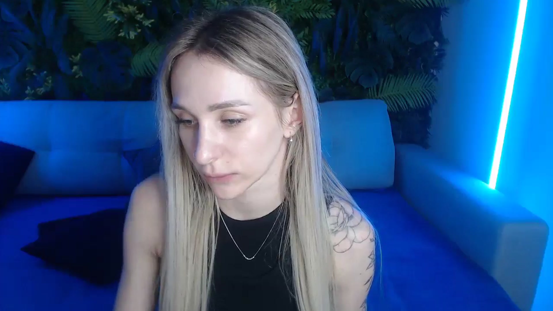 Gallery image thumbnail from Horny_Blond's myfreecams stream on, 05/31/2024, 12:21 image 2 of 20