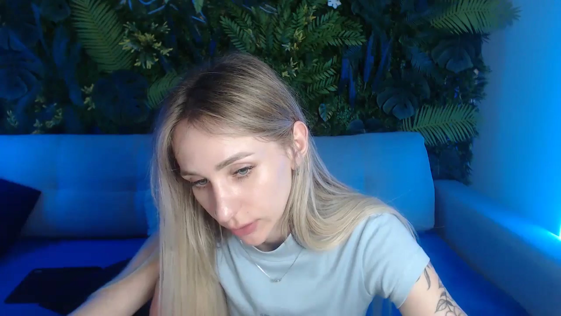 Gallery image thumbnail from Horny_Blond's myfreecams stream on, 06/01/2024, 10:43 image 2 of 20