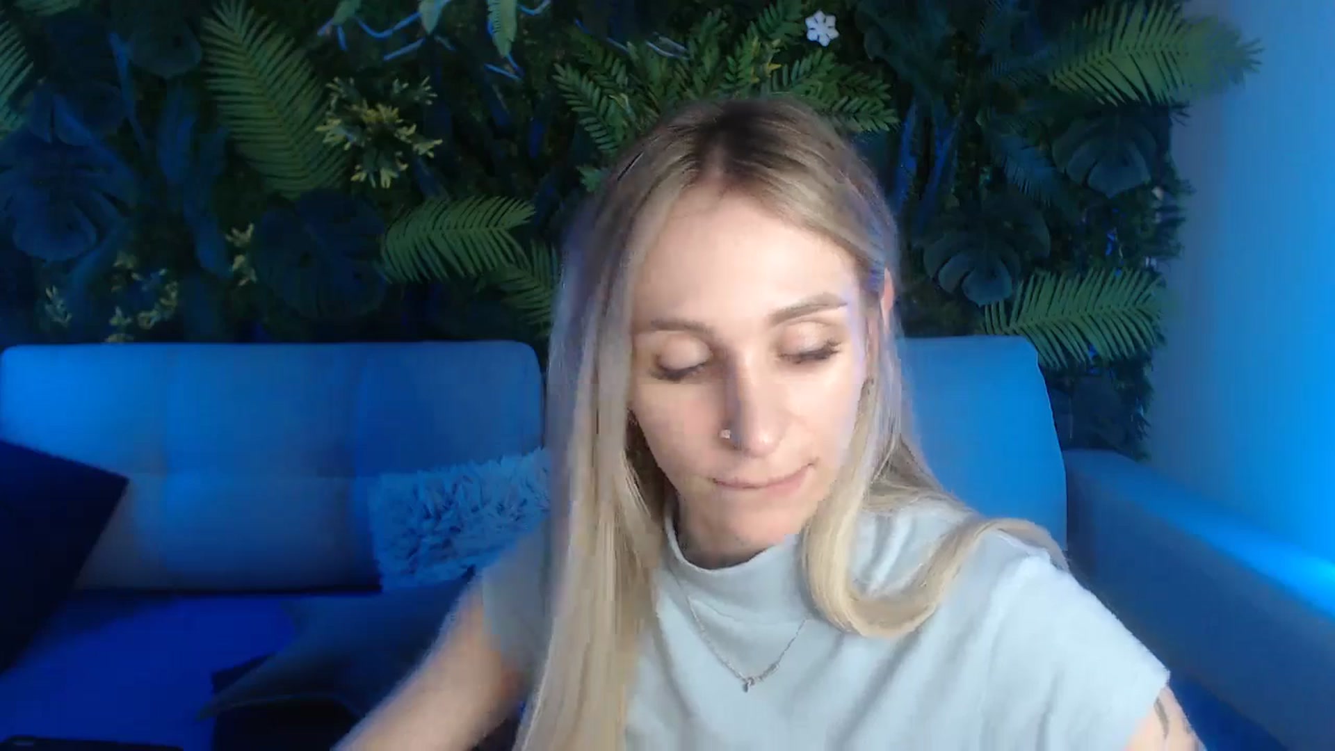 Gallery image thumbnail from Horny_Blond's myfreecams stream on, 06/01/2024, 12:08 image 13 of 20