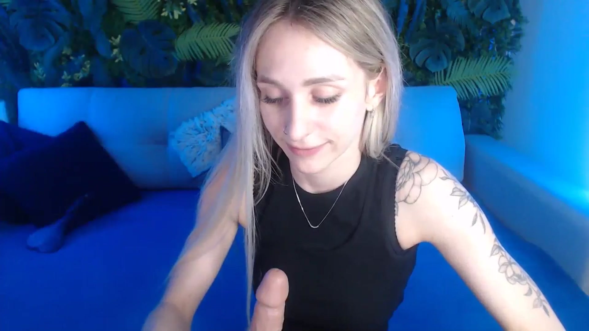 Gallery image thumbnail from Horny_Blond's myfreecams stream on, 06/02/2024, 08:48 image 14 of 20