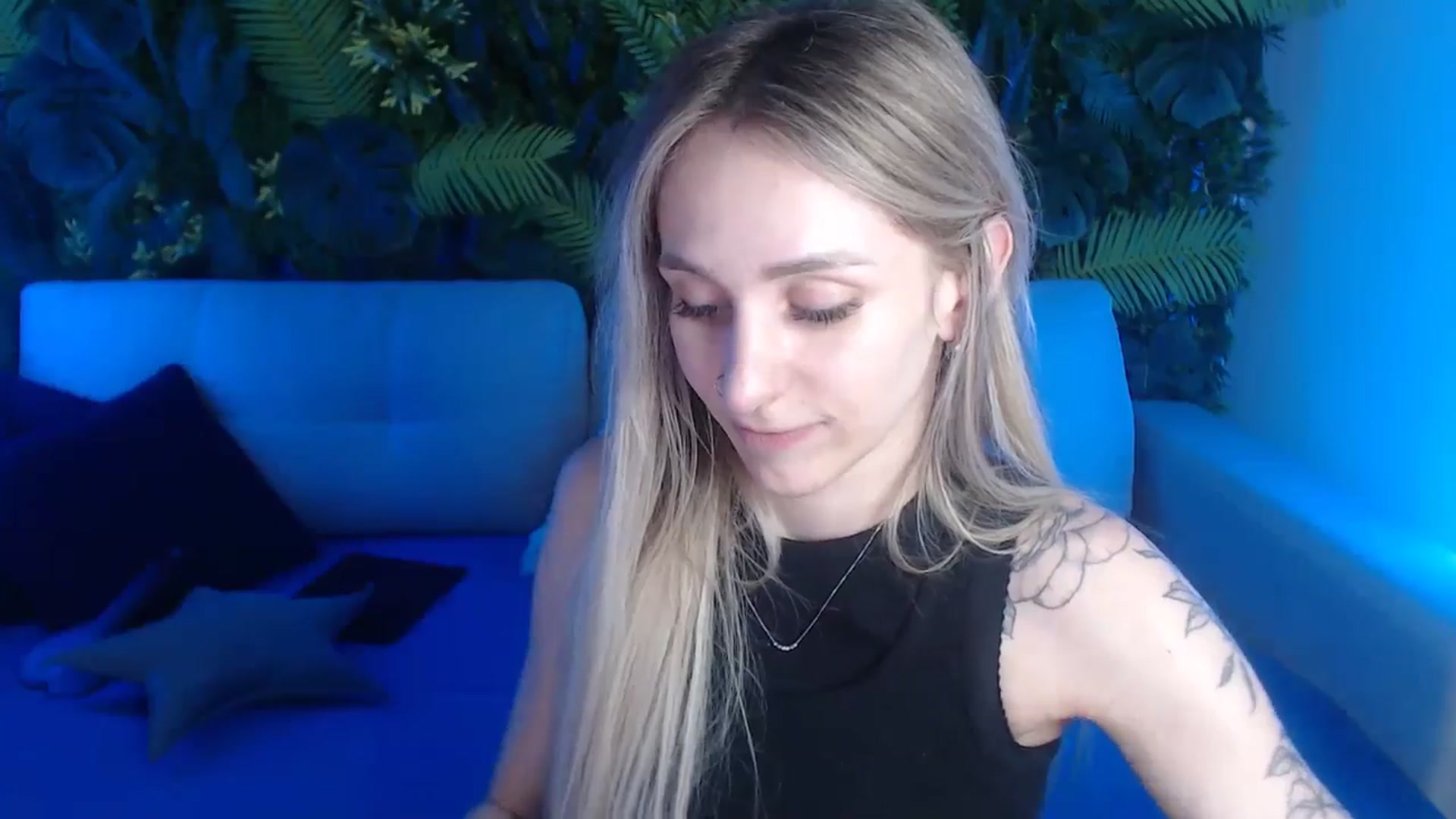 Gallery image thumbnail from Horny_Blond's myfreecams stream on, 06/02/2024, 12:22 image 13 of 20