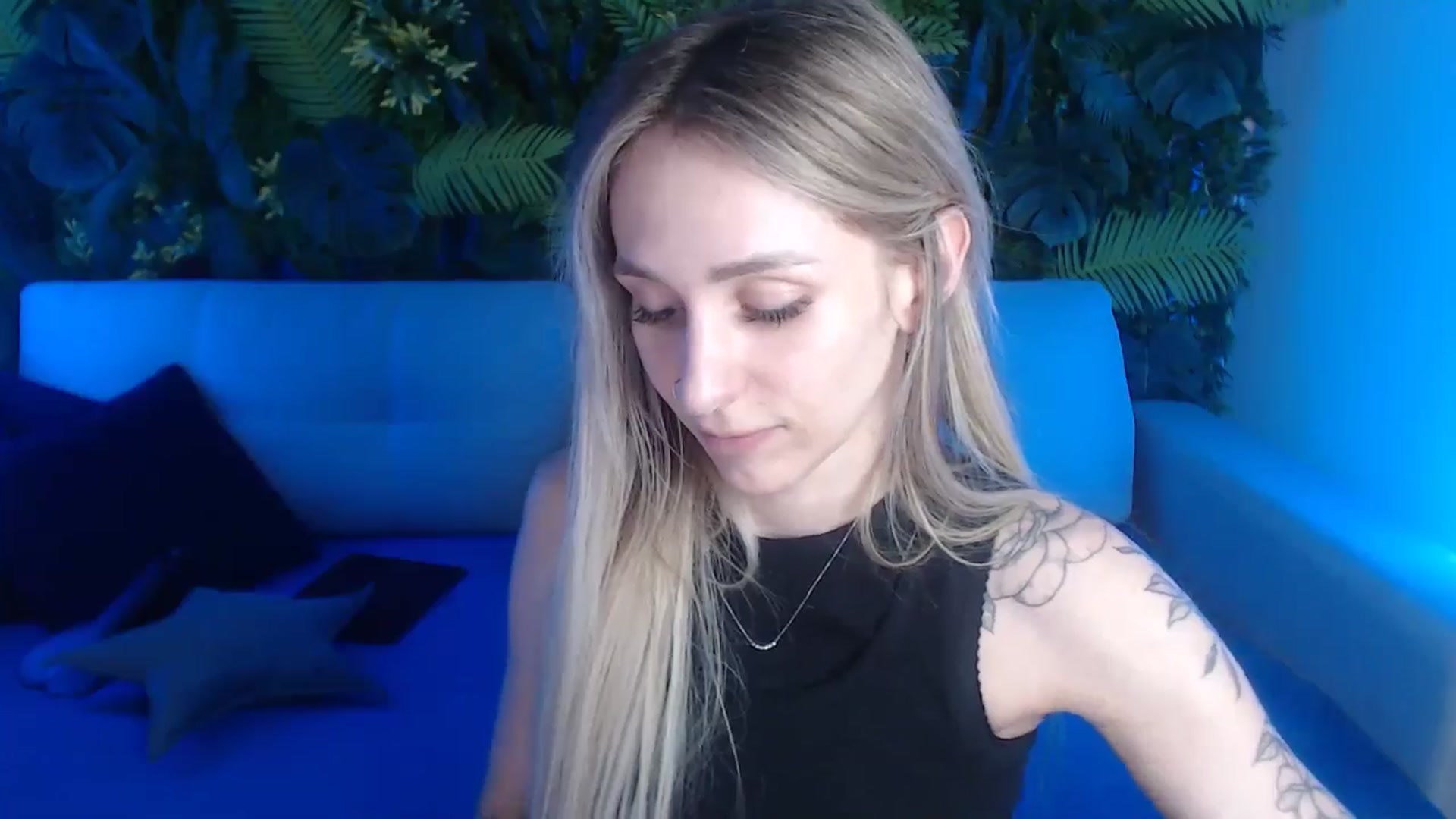 Gallery image thumbnail from Horny_Blond's myfreecams stream on, 06/02/2024, 12:22 image 14 of 20