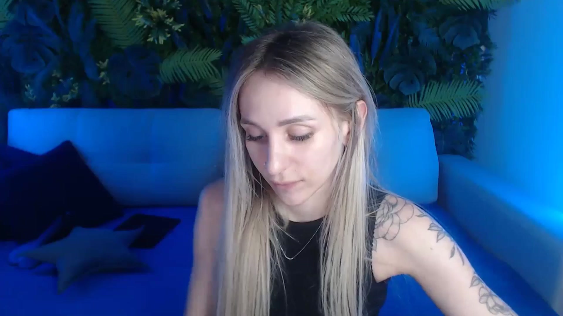 Gallery image thumbnail from Horny_Blond's myfreecams stream on, 06/02/2024, 12:22 image 7 of 20