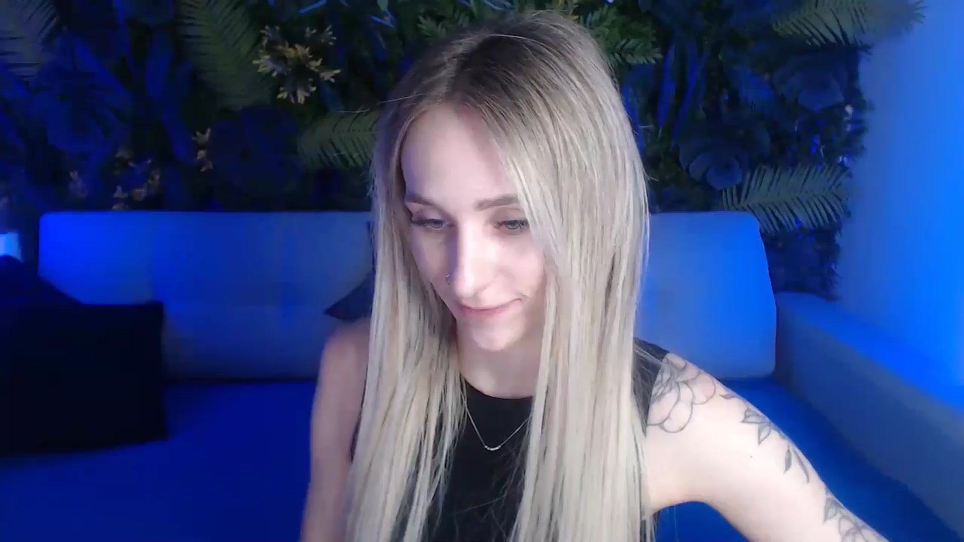Gallery image thumbnail from Horny_Blond's myfreecams stream on, 06/03/2024, 08:35 image 14 of 20