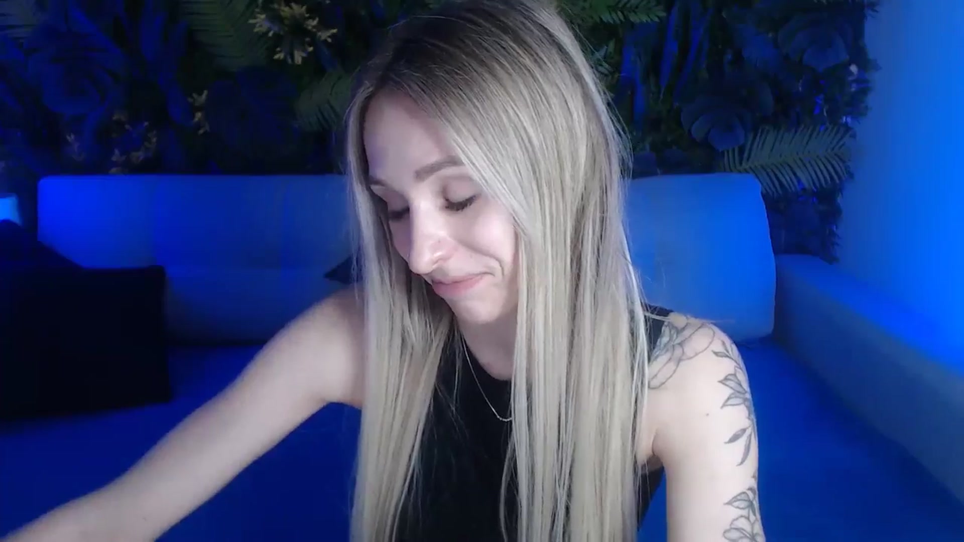 Gallery image thumbnail from Horny_Blond's myfreecams stream on, 06/03/2024, 08:35 image 18 of 20