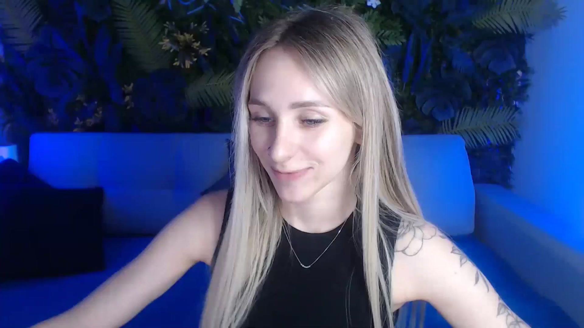 Gallery image thumbnail from Horny_Blond's myfreecams stream on, 06/03/2024, 08:35 image 12 of 20