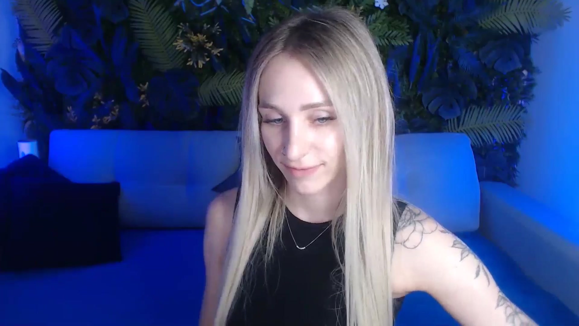 Gallery image thumbnail from Horny_Blond's myfreecams stream on, 06/03/2024, 08:35 image 2 of 20