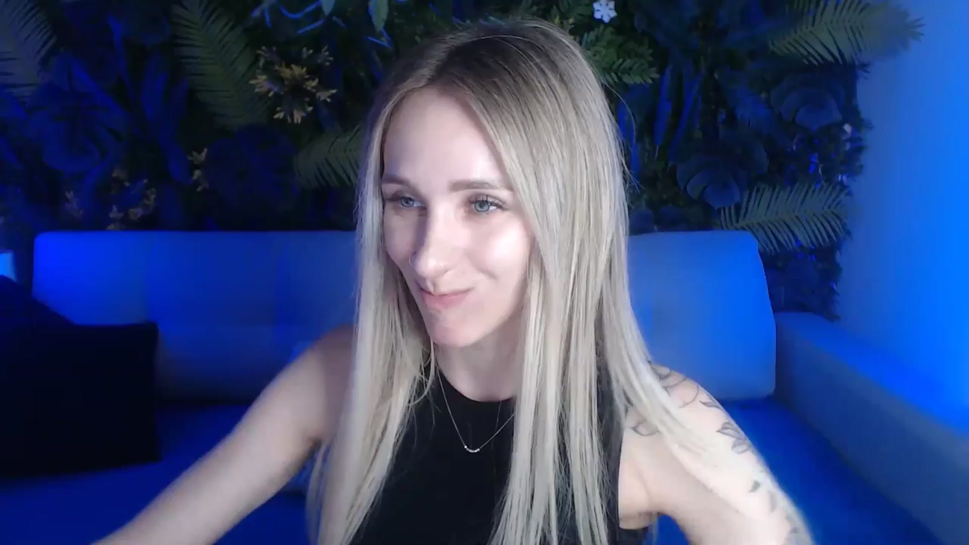 Gallery image thumbnail from Horny_Blond's myfreecams stream on, 06/03/2024, 09:10 image 1 of 20