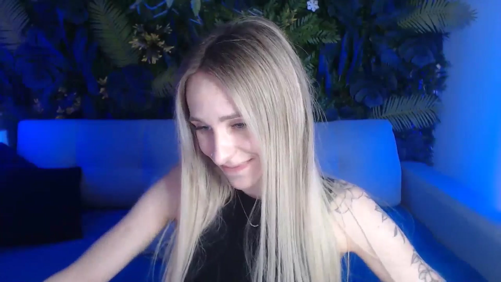 Gallery image thumbnail from Horny_Blond's myfreecams stream on, 06/03/2024, 09:10 image 2 of 20