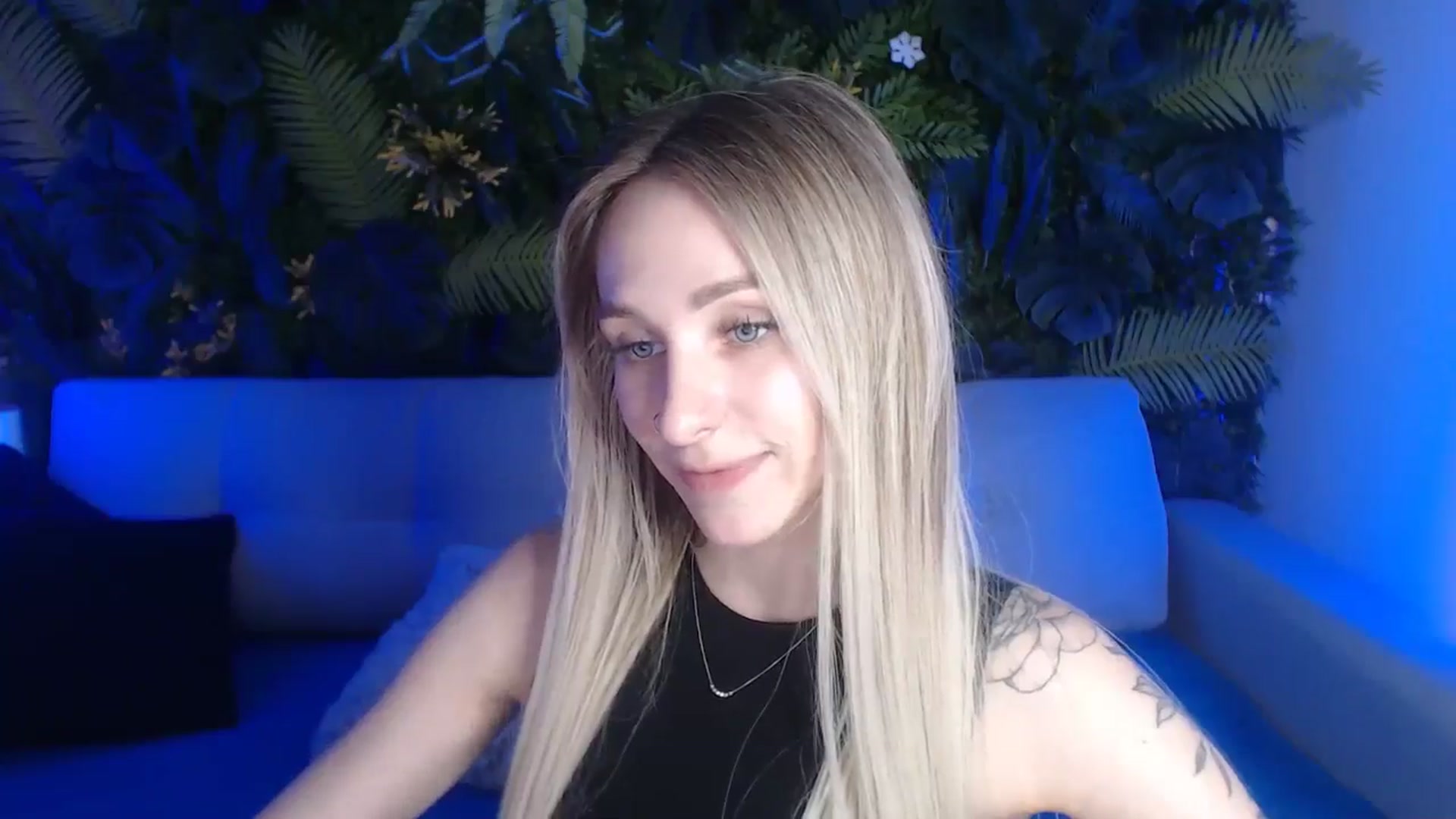 Gallery image thumbnail from Horny_Blond's myfreecams stream on, 06/03/2024, 09:10 image 8 of 20