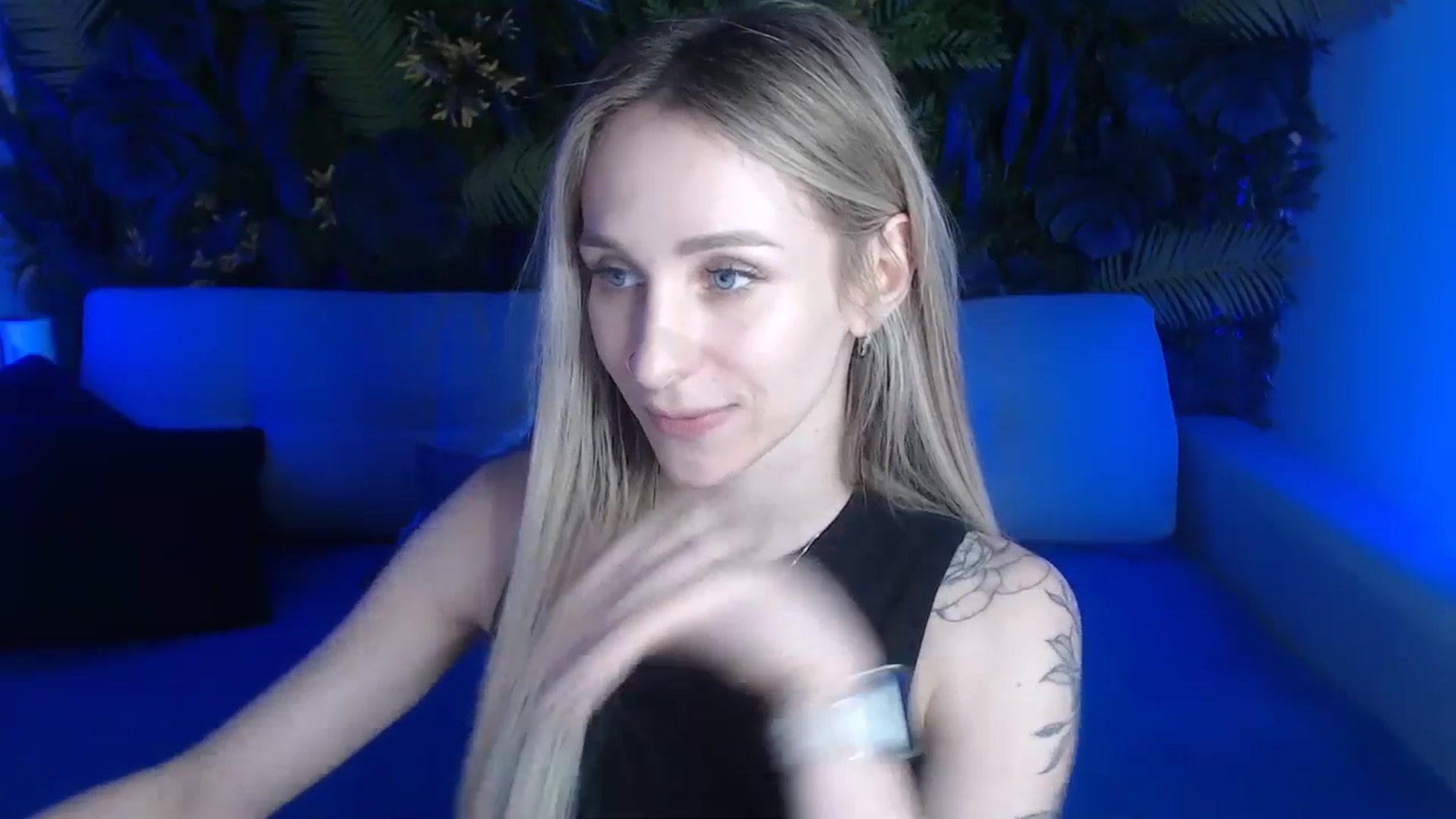 Gallery image thumbnail from Horny_Blond's myfreecams stream on, 06/03/2024, 10:09 image 17 of 20