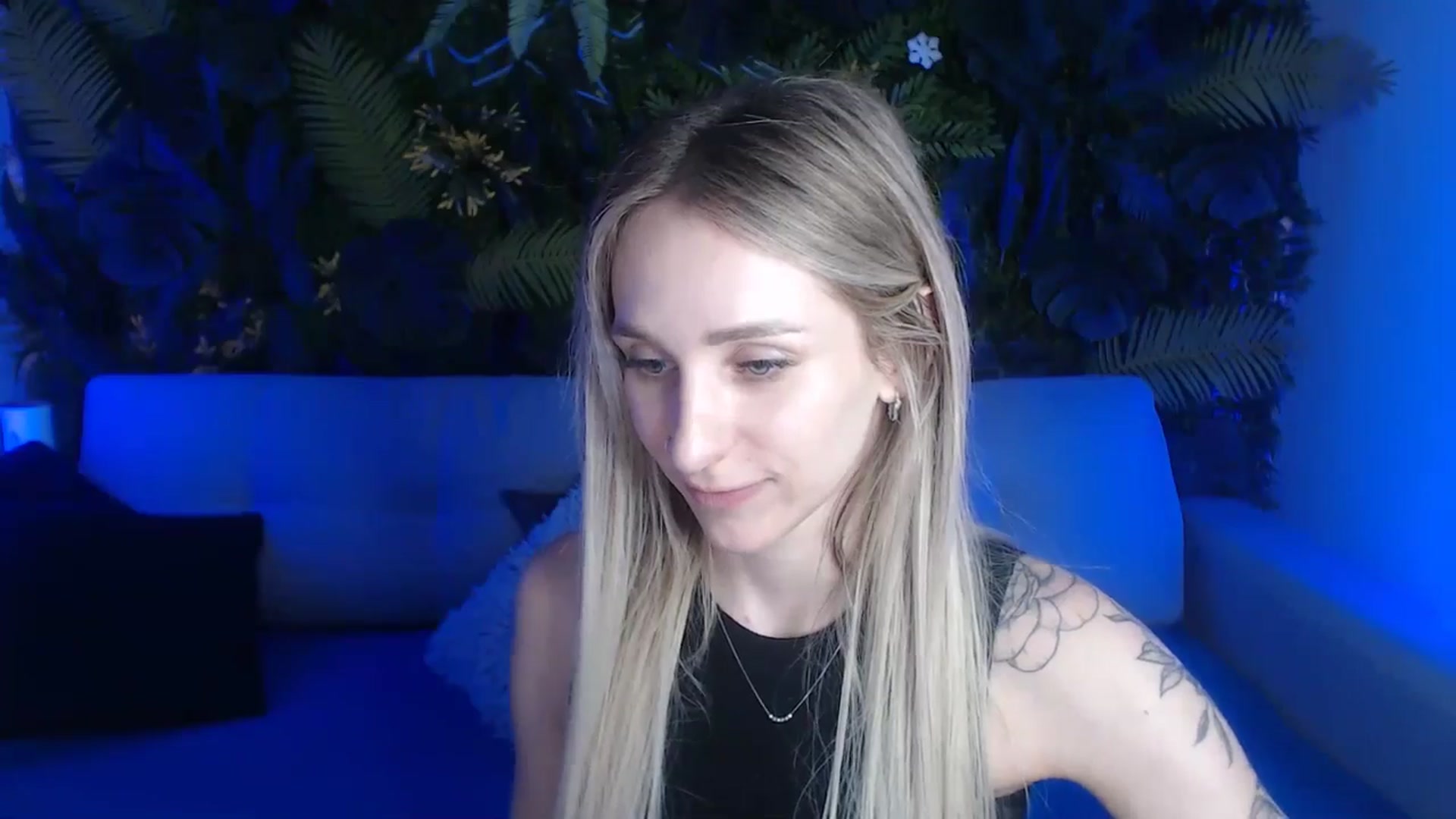 Gallery image thumbnail from Horny_Blond's myfreecams stream on, 06/03/2024, 10:09 image 8 of 20