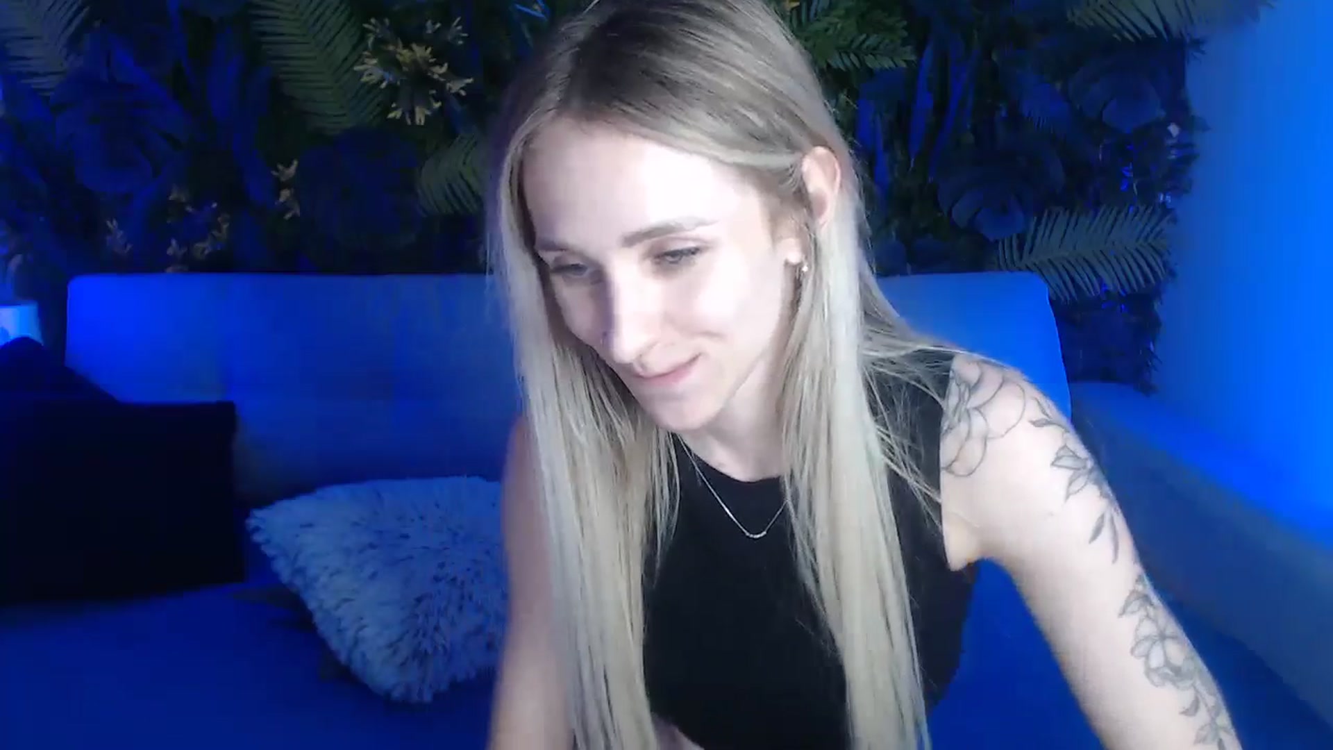 Gallery image thumbnail from Horny_Blond's myfreecams stream on, 06/03/2024, 11:05 image 3 of 20