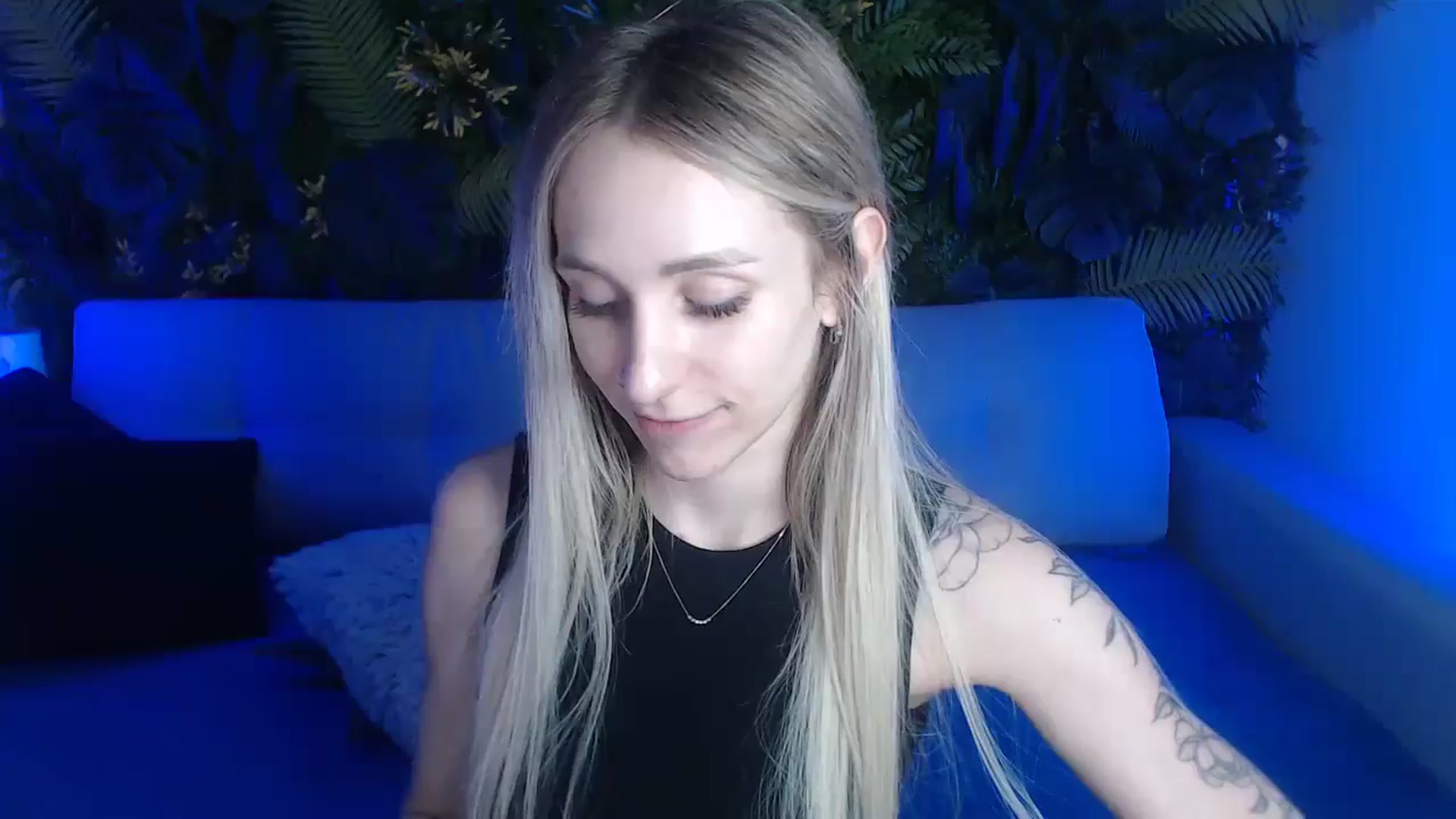 Gallery image thumbnail from Horny_Blond's myfreecams stream on, 06/03/2024, 11:05 image 1 of 20