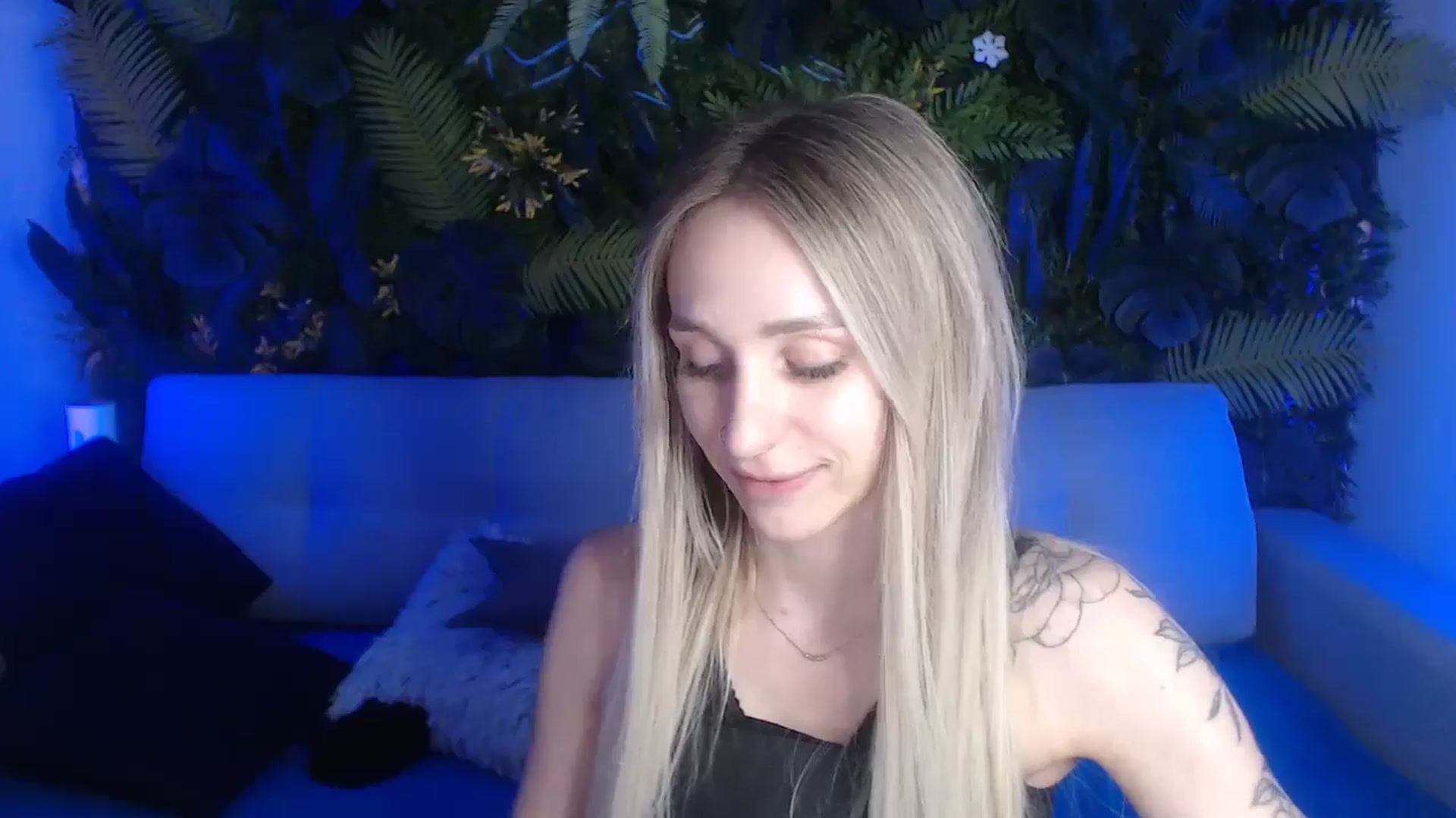 Gallery image thumbnail from Horny_Blond's myfreecams stream on, 06/03/2024, 11:59 image 7 of 20