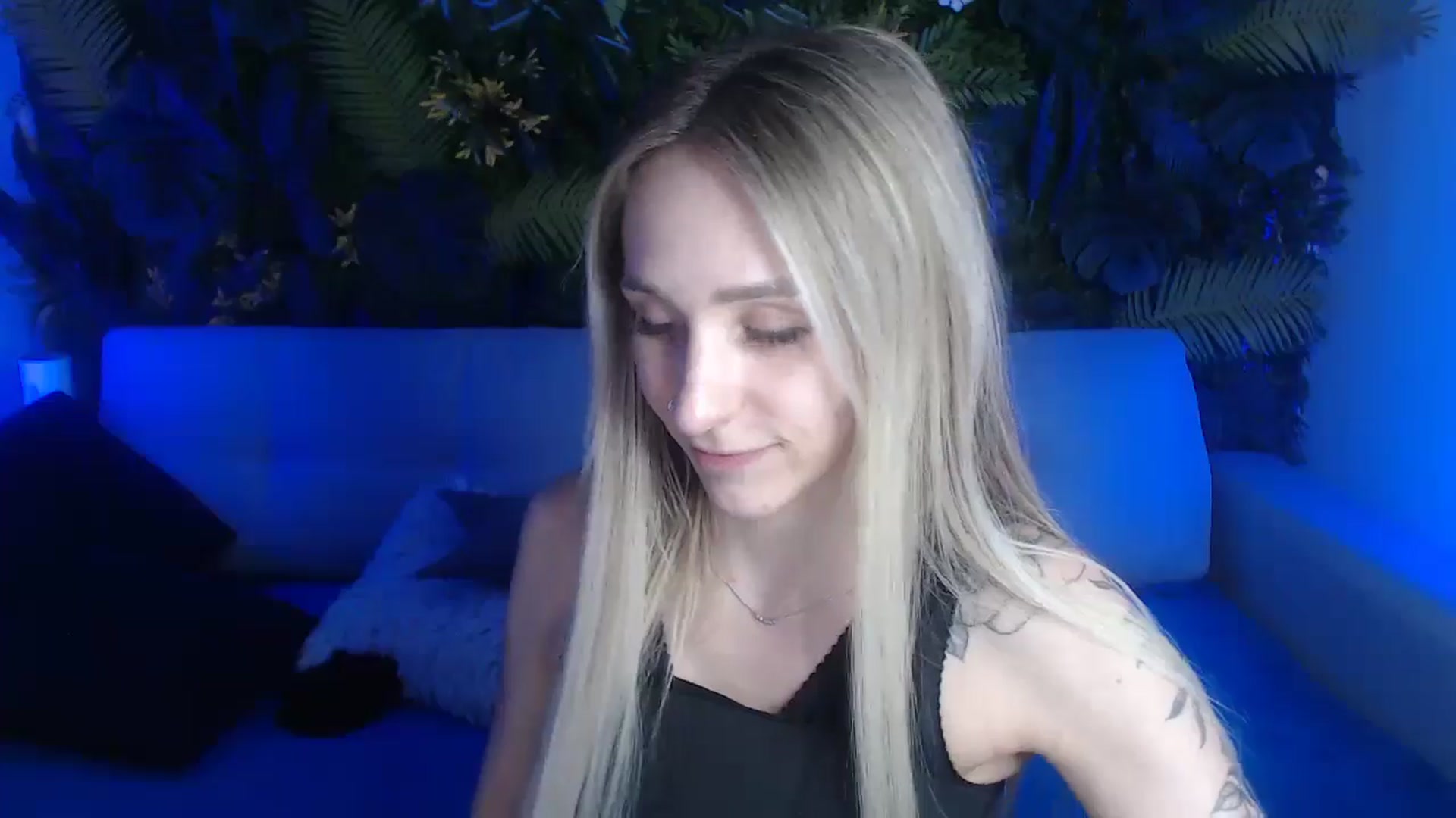 Gallery image thumbnail from Horny_Blond's myfreecams stream on, 06/03/2024, 11:59 image 17 of 20