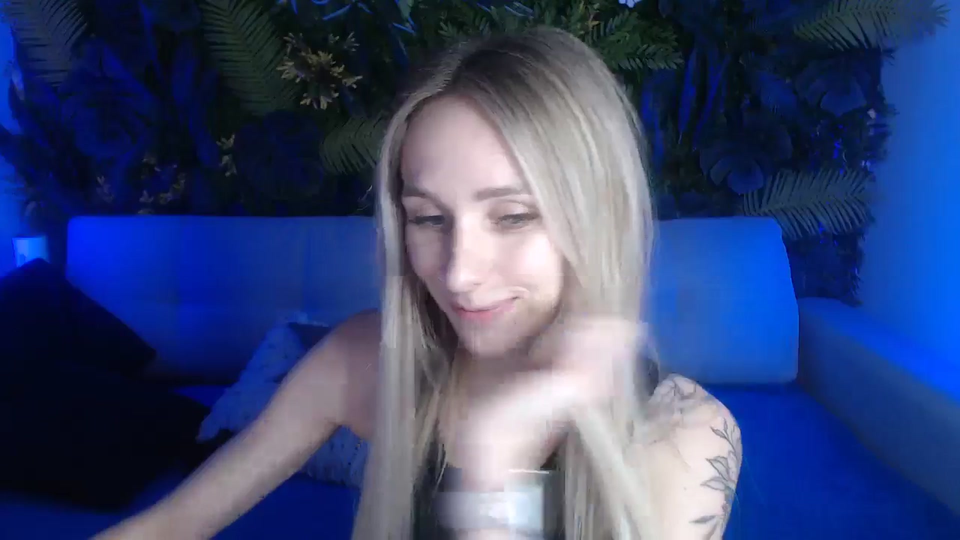 Gallery image thumbnail from Horny_Blond's myfreecams stream on, 06/03/2024, 11:59 image 18 of 20