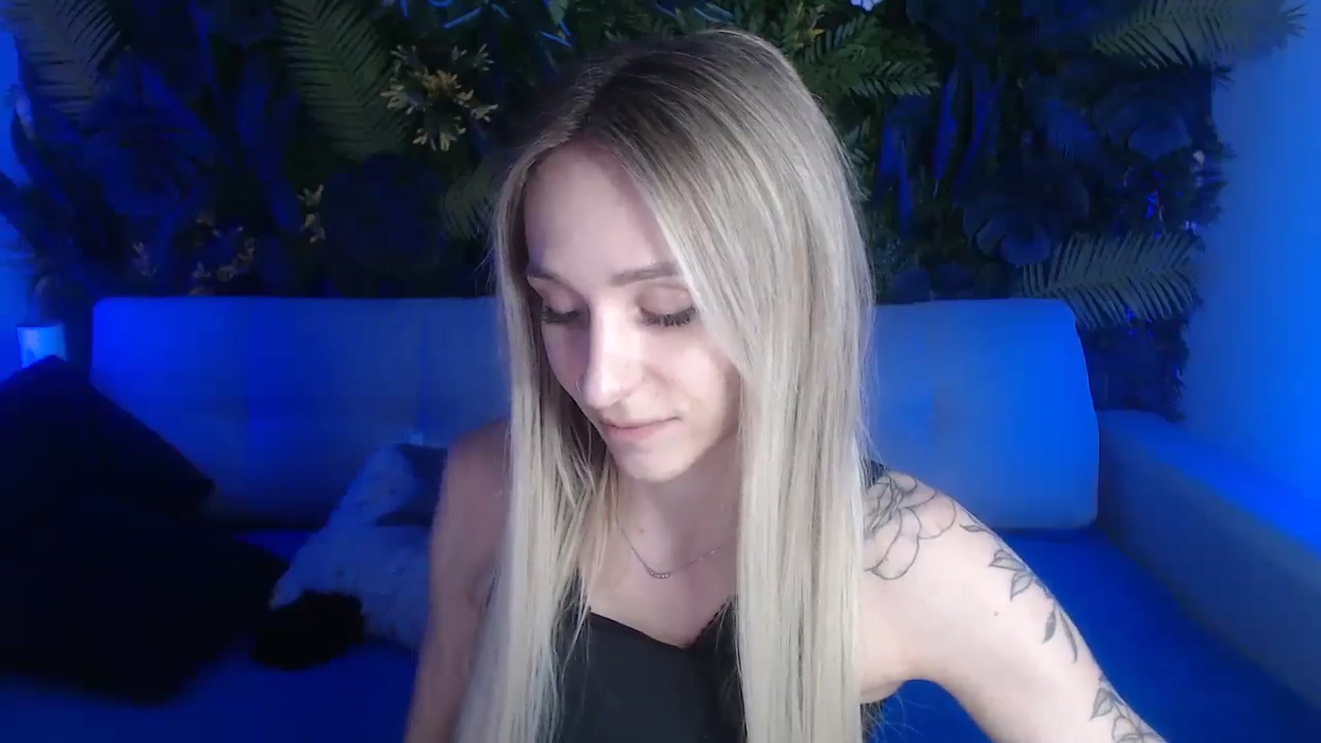 Gallery image thumbnail from Horny_Blond's myfreecams stream on, 06/03/2024, 11:59 image 14 of 20