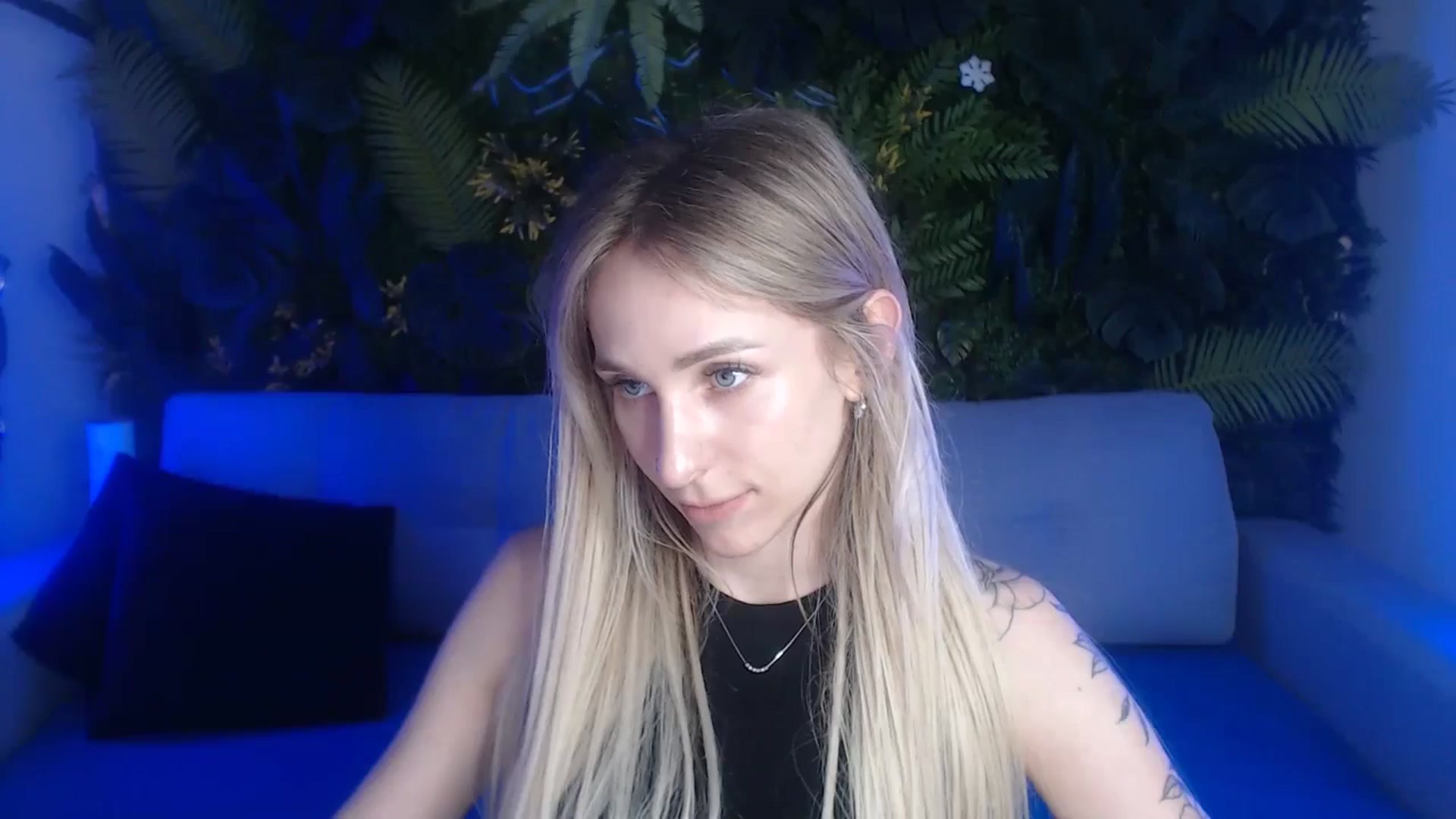Gallery image thumbnail from Horny_Blond's myfreecams stream on, 06/04/2024, 08:38 image 11 of 20