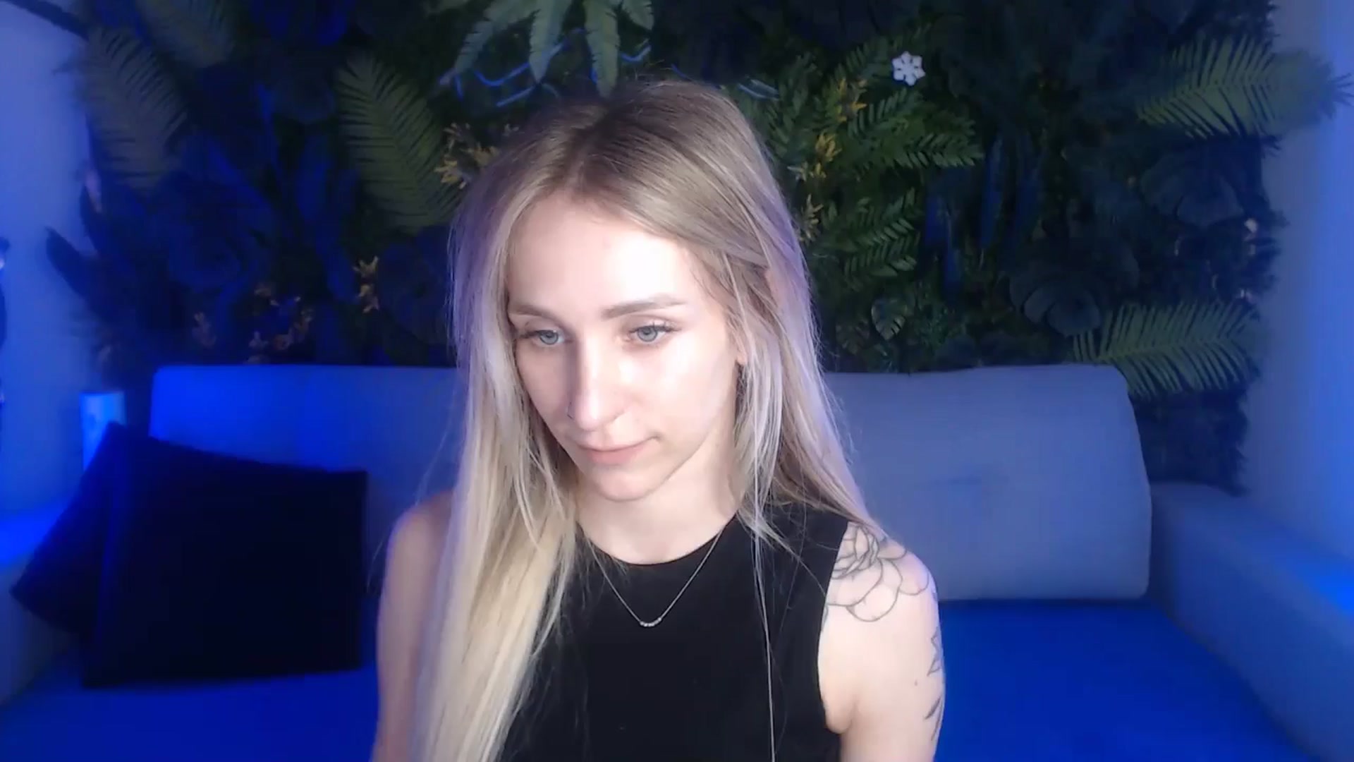 Gallery image thumbnail from Horny_Blond's myfreecams stream on, 06/04/2024, 08:38 image 7 of 20