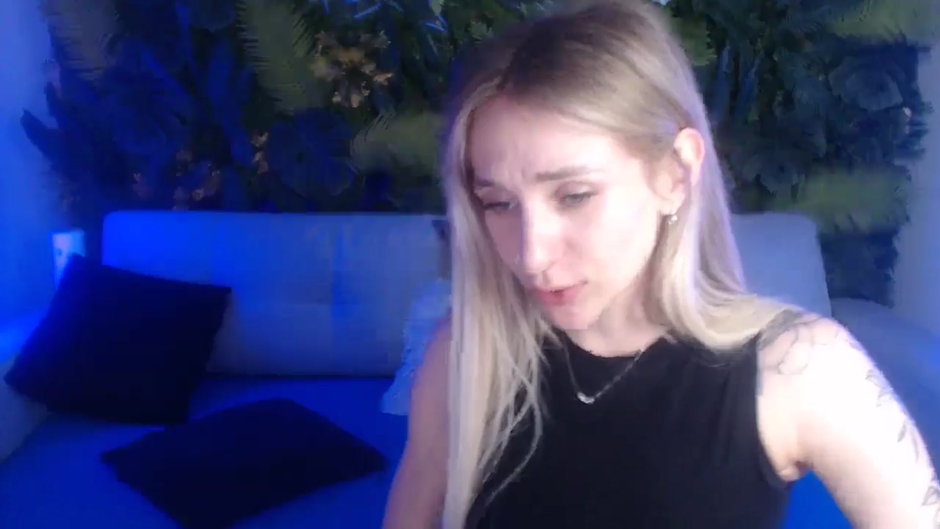 Gallery image thumbnail from Horny_Blond's myfreecams stream on, 06/04/2024, 10:53 image 7 of 20