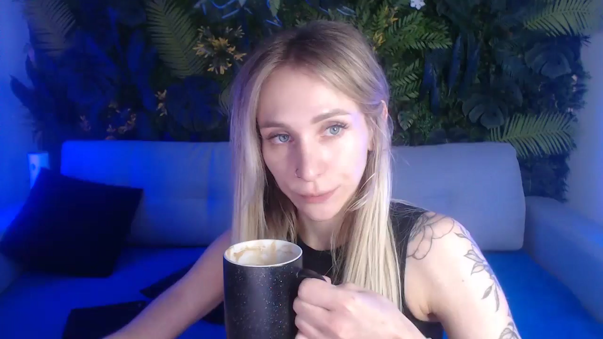 Gallery image thumbnail from Horny_Blond's myfreecams stream on, 06/04/2024, 11:54 image 11 of 20