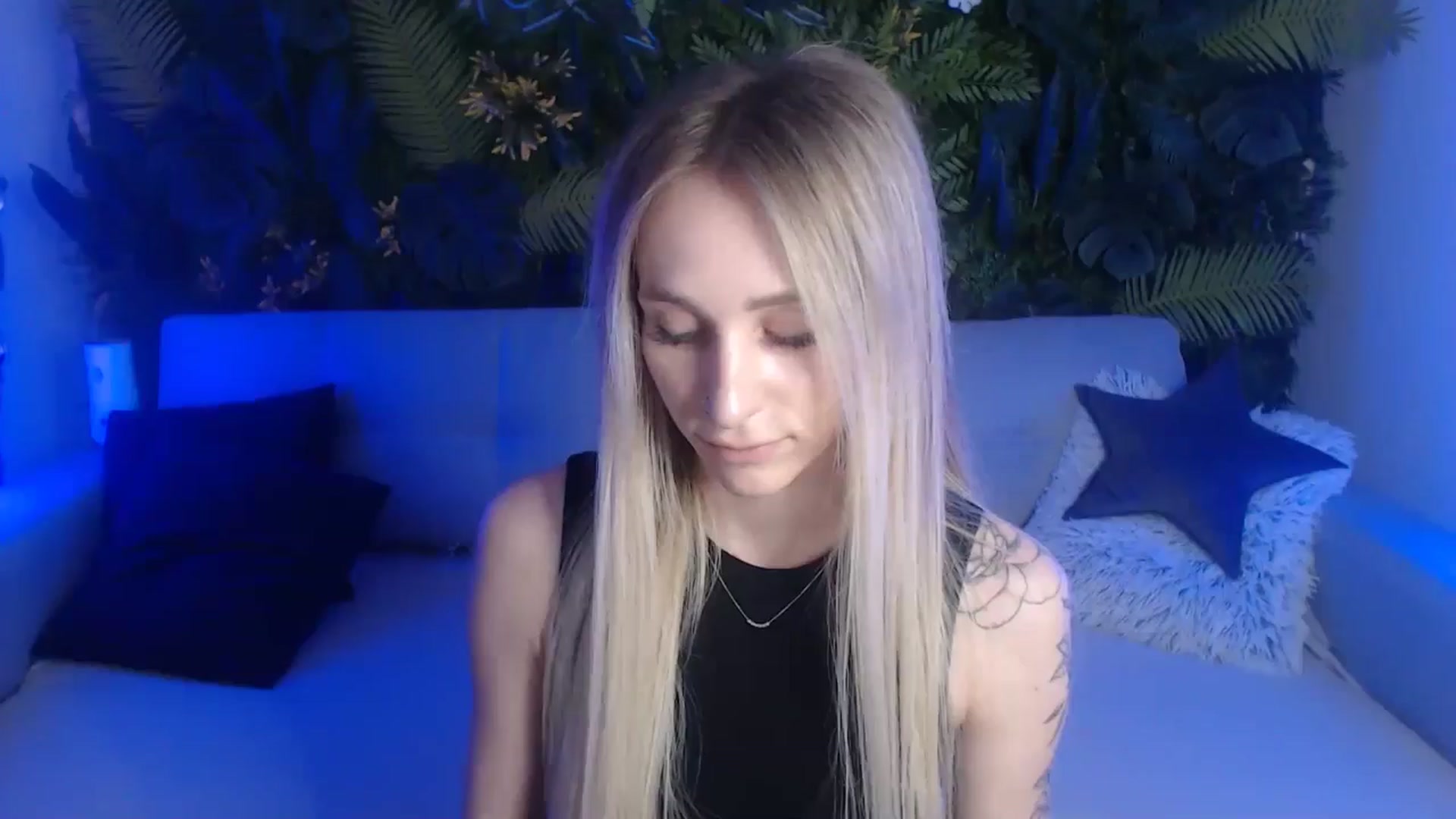 Gallery image thumbnail from Horny_Blond's myfreecams stream on, 06/05/2024, 09:39 image 1 of 20
