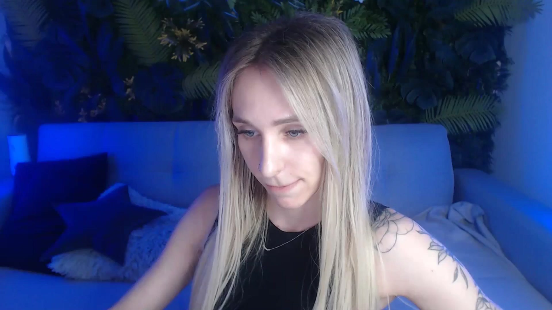 Gallery image thumbnail from Horny_Blond's myfreecams stream on, 06/05/2024, 11:20 image 1 of 20