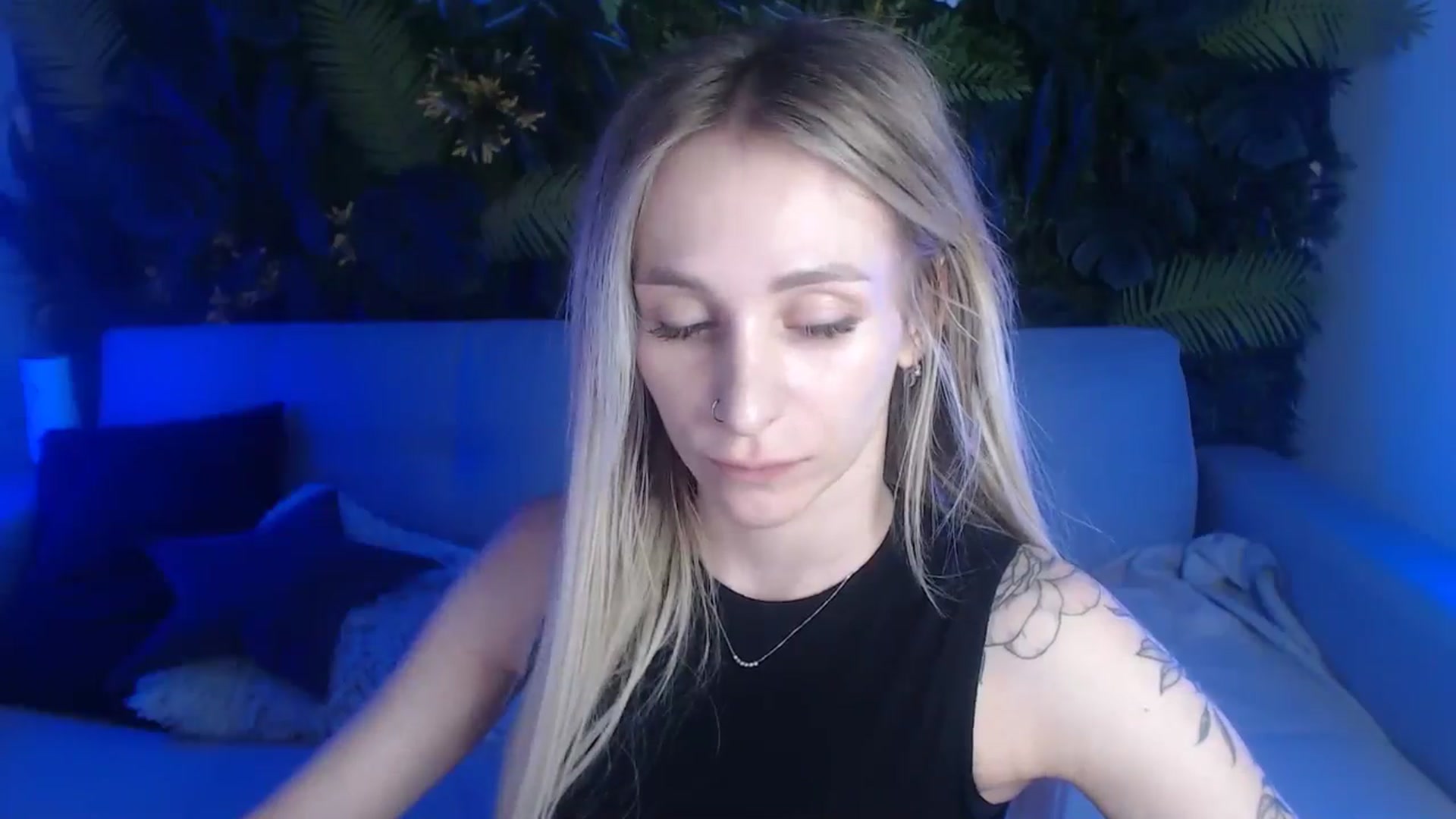 Gallery image thumbnail from Horny_Blond's myfreecams stream on, 06/05/2024, 11:20 image 3 of 20