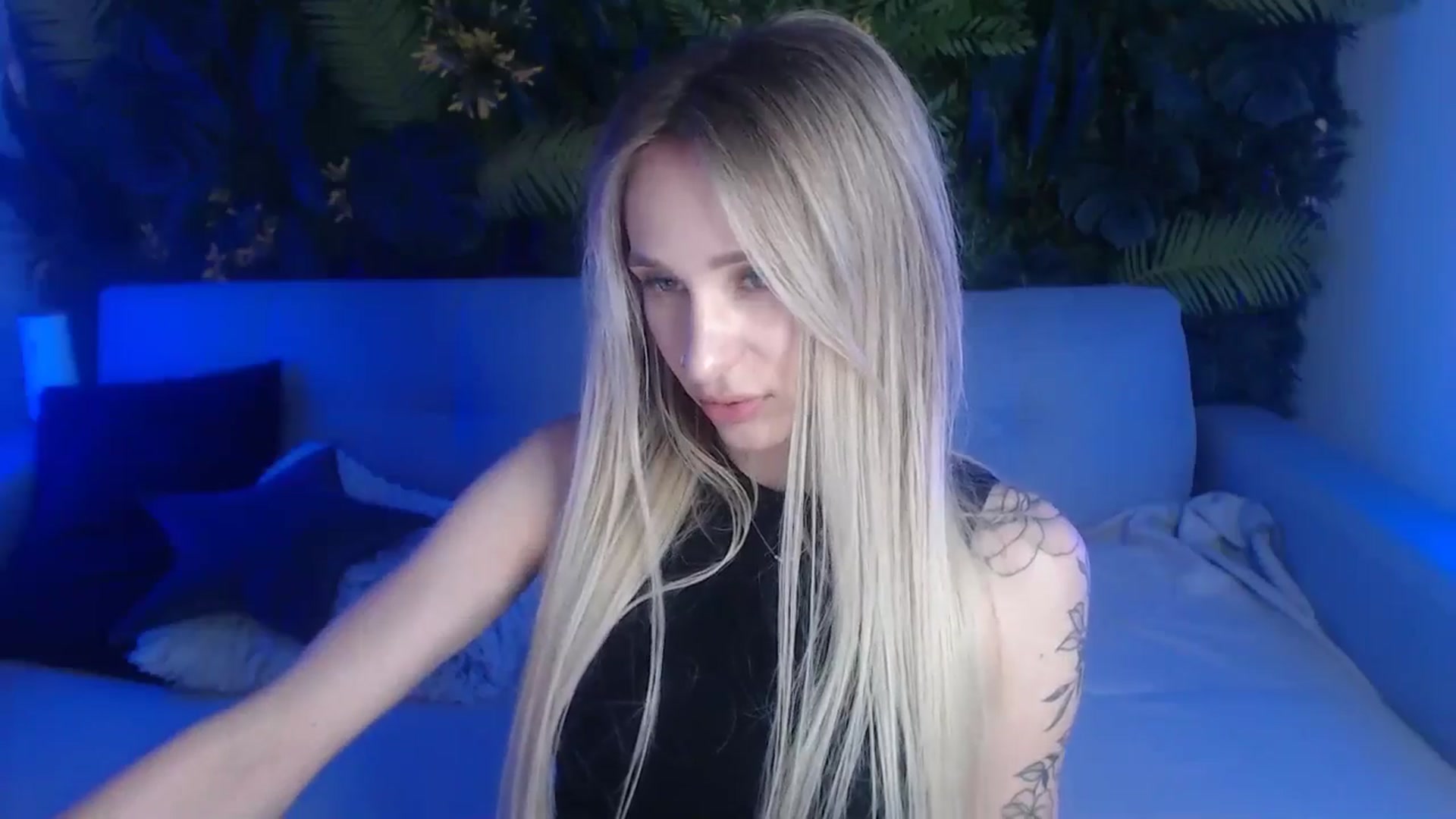 Gallery image thumbnail from Horny_Blond's myfreecams stream on, 06/05/2024, 11:20 image 10 of 20